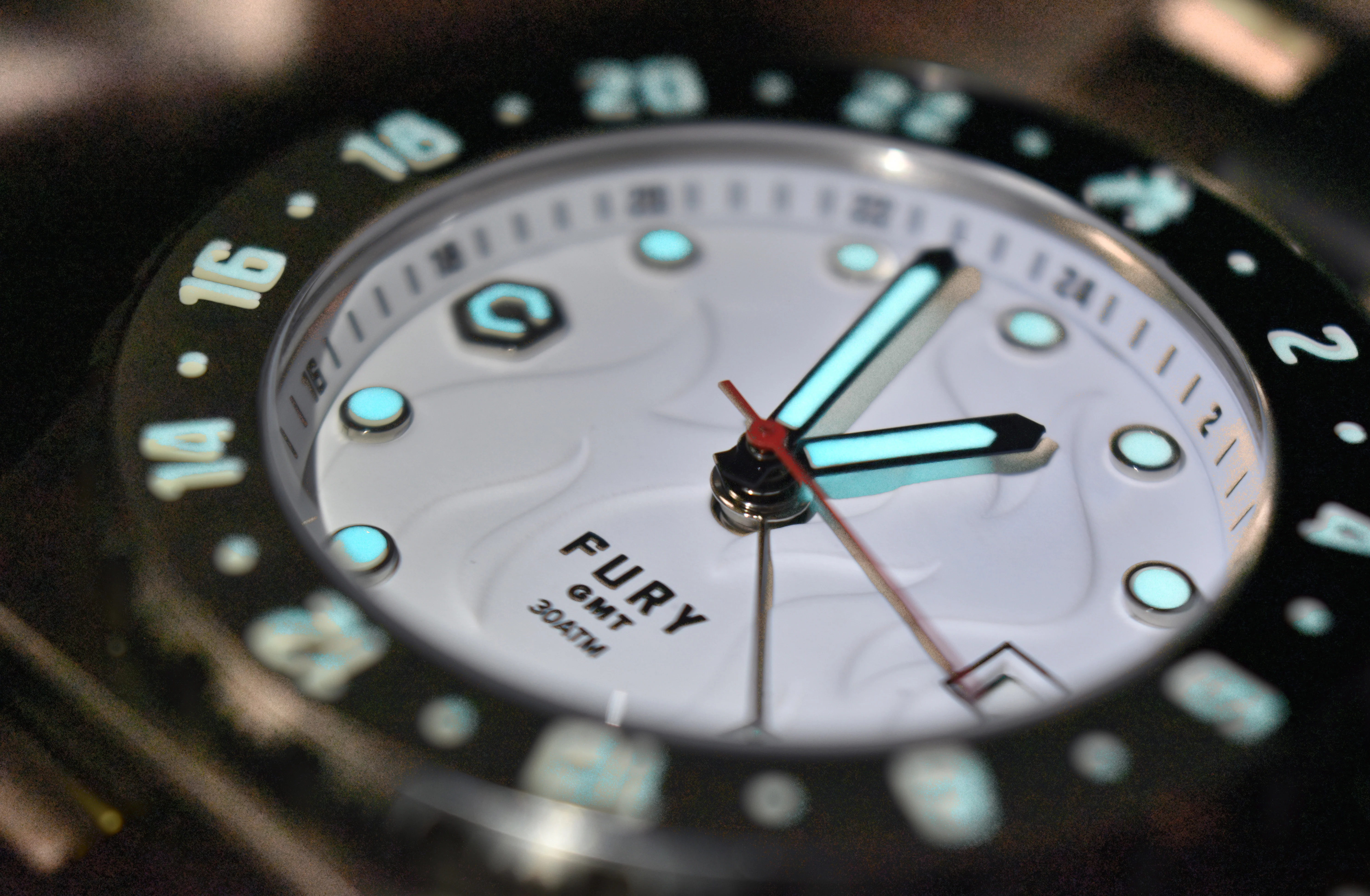 Fury GMT WHITE LIGHTNING | White Dial - Image 4