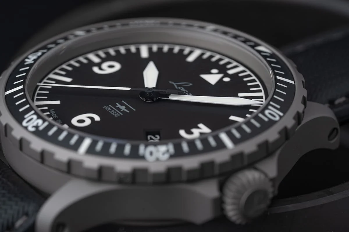 Hamburg DIN 8330 | Black Dial - Image 6