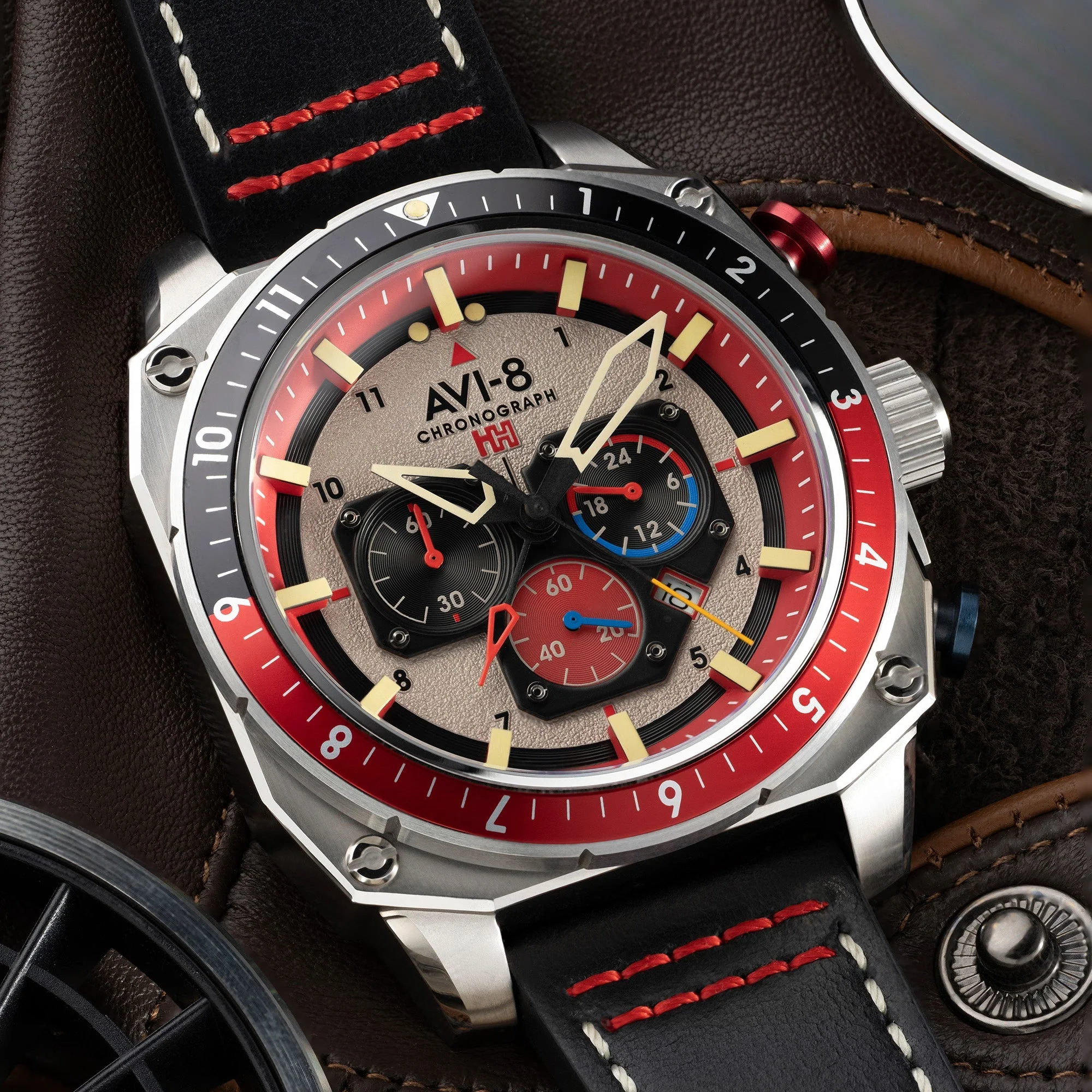 Hawker Hunter Atlas Dual Time Chronograph Gray / Leather | Gray Dial - Image 3