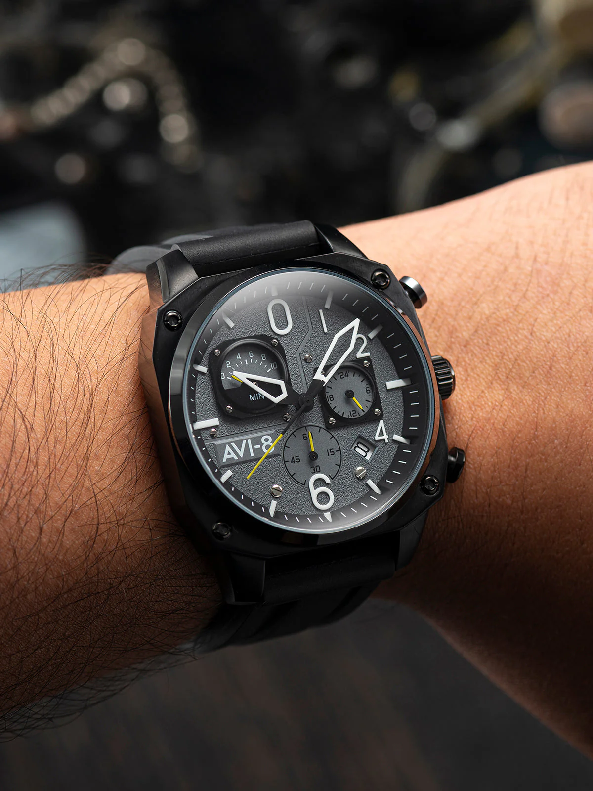 Hawker Hunter Retrograde Chronograph Gray / Rubber | Gray Dial - Image 7