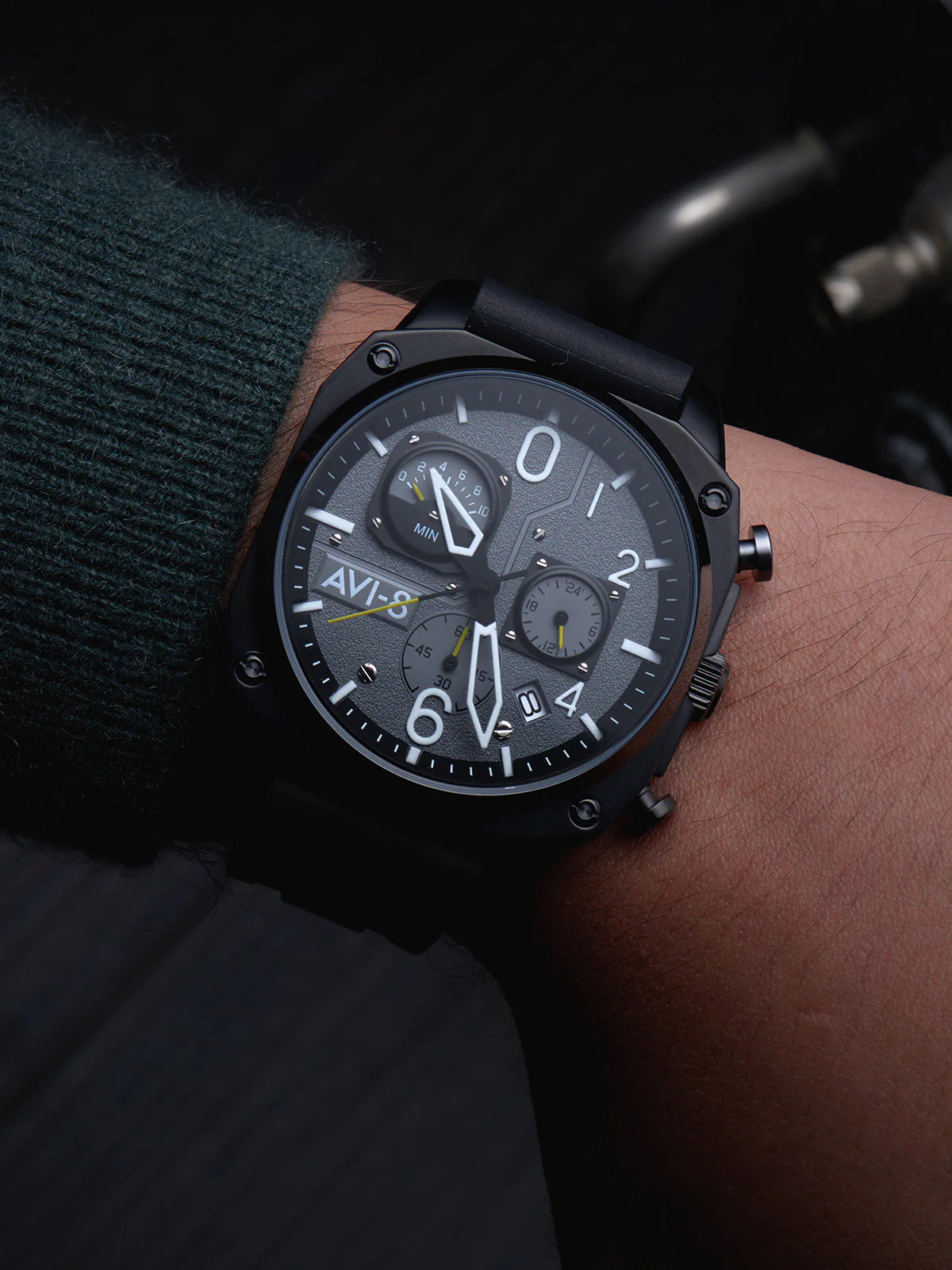 Hawker Hunter Retrograde Chronograph Gray / Rubber | Gray Dial - Image 8