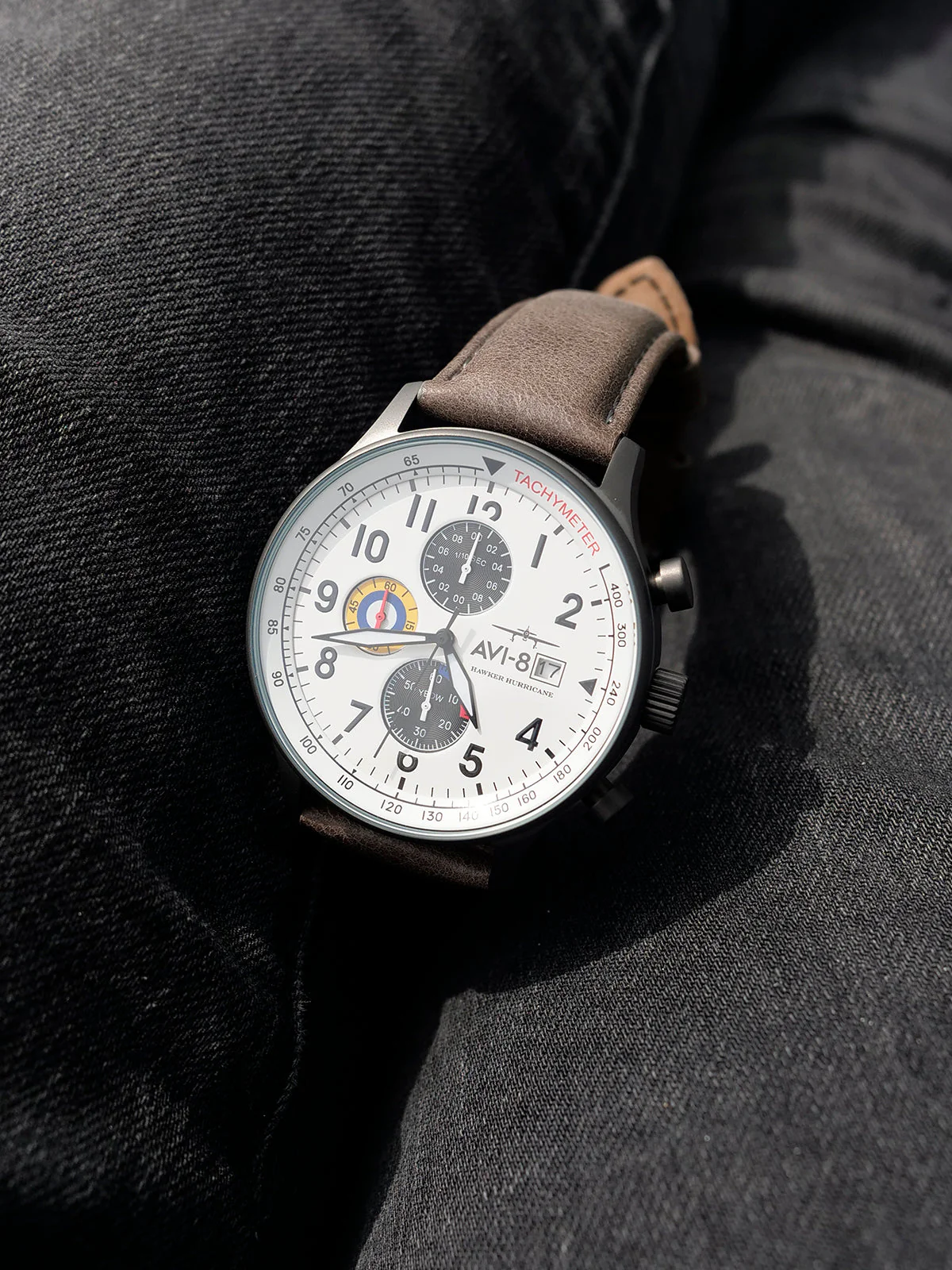 Hawker Hurricane Classic Chronograph White / Gray / Leather | White Dial - Image 9