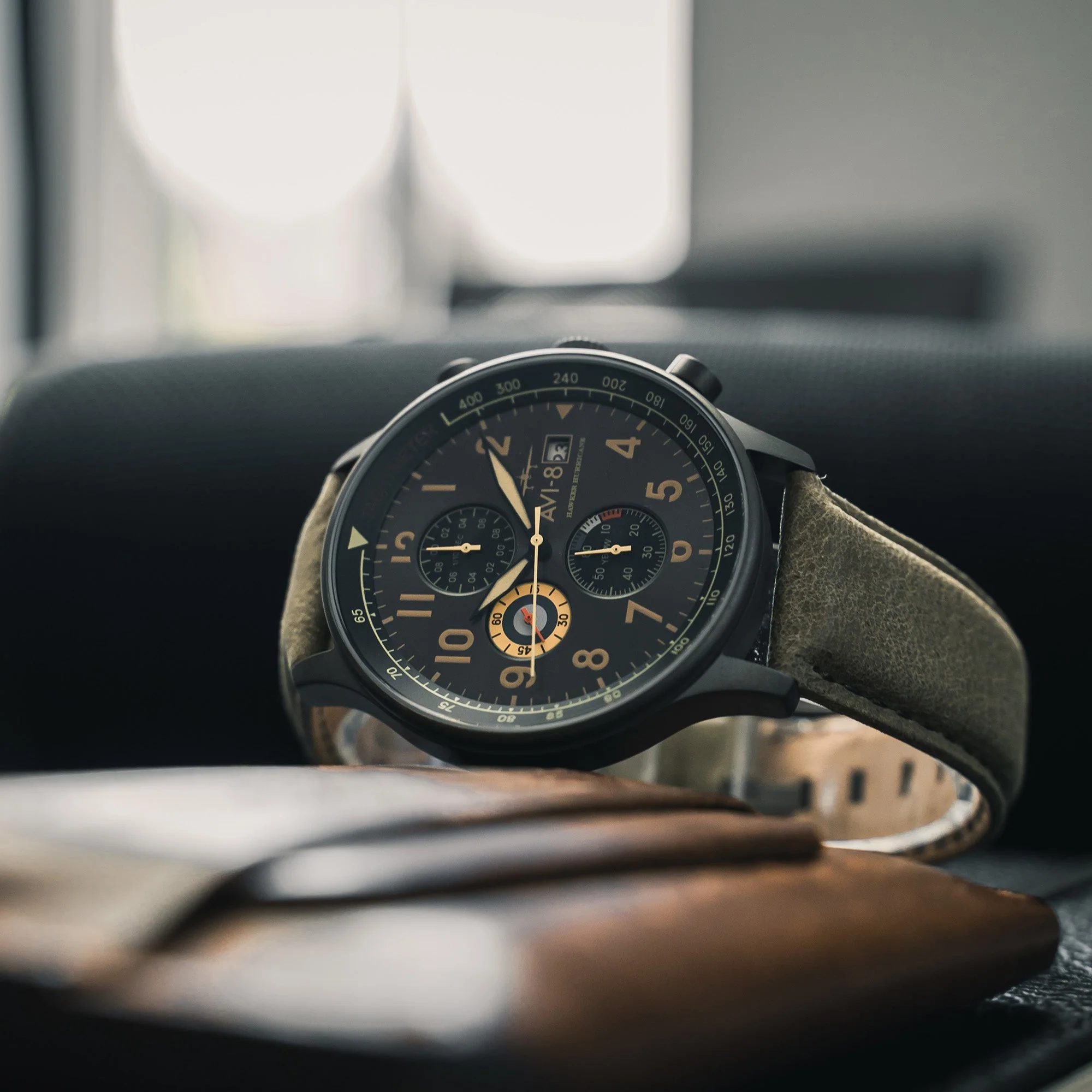 Hawker Hurricane Classic Chronograph Gray Dial / Leather | Gray Dial - Image 2