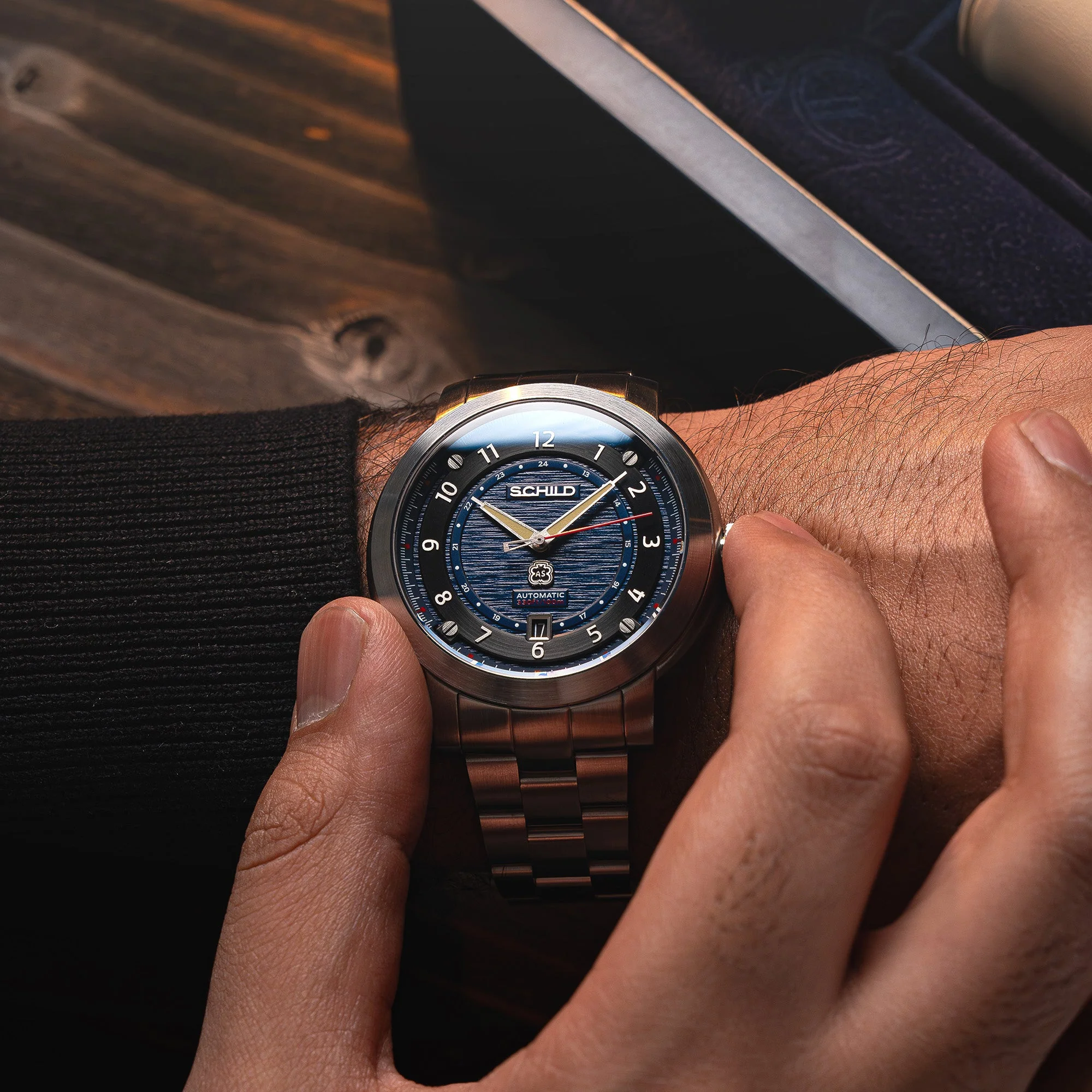 HEINRICH SWISS AUTOMATIC LIMITED EDITION LIMITED EDITION BLUE / STAINLESS STEEL | Blue Dial - Image 3