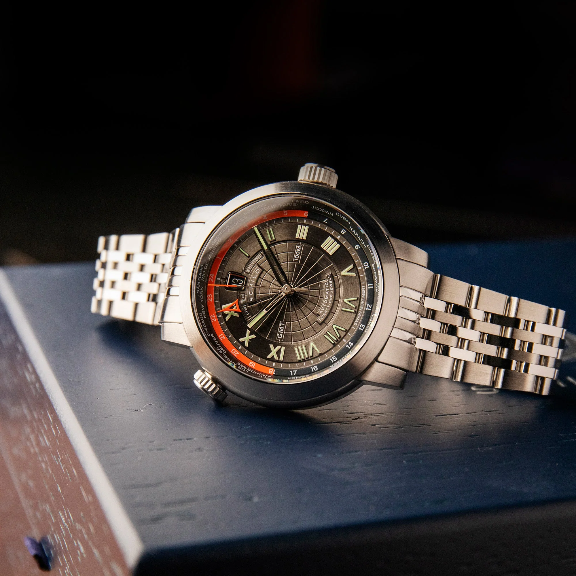 Heinrich Swiss GMT Limited Edition Gray / Stainless Steel | Gray Dial - Image 3