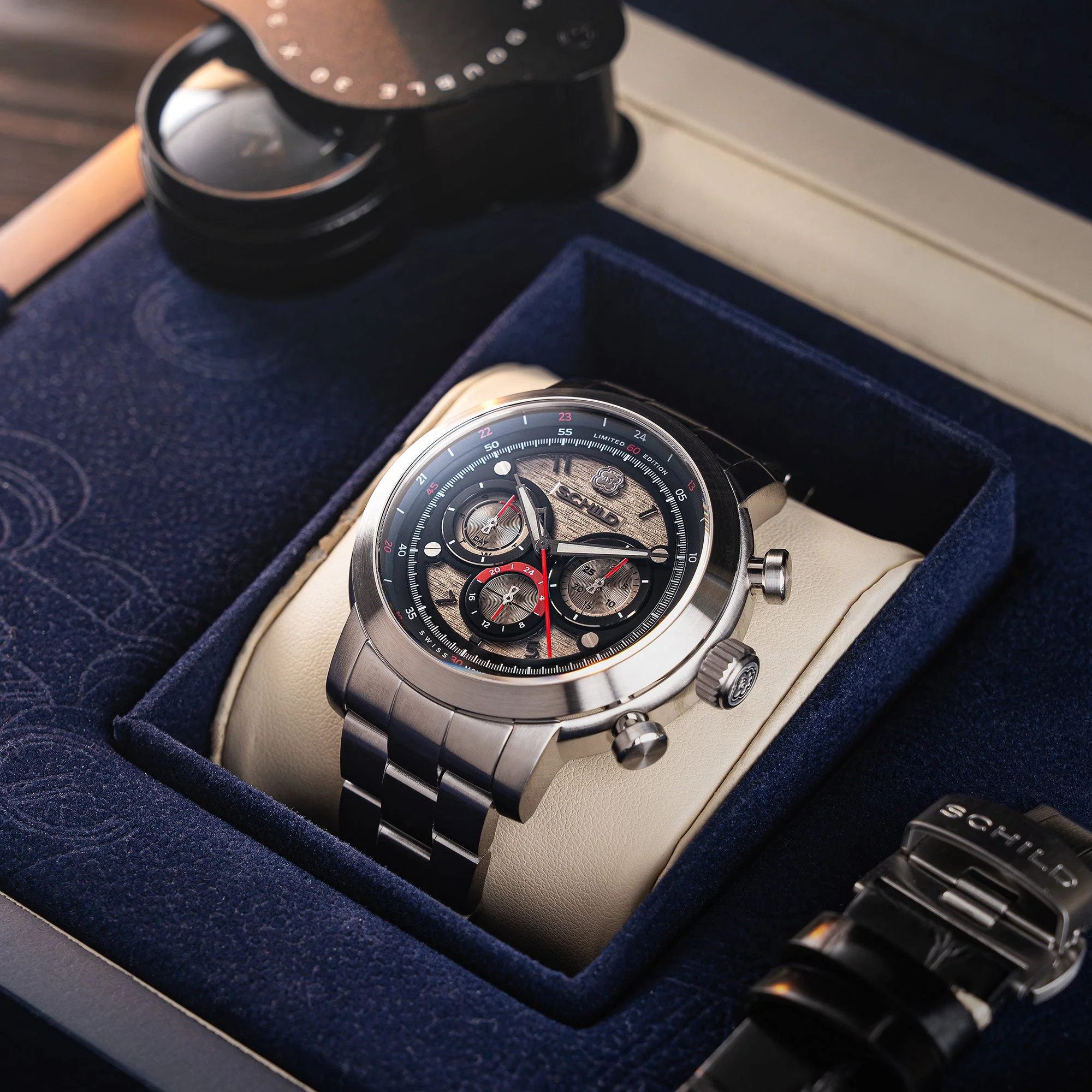HEINRICH SWISS MULTIFUNCTION LIMITED EDITION LIMITED EDITION GREY / STAINLESS STEEL | Dial - Image 2