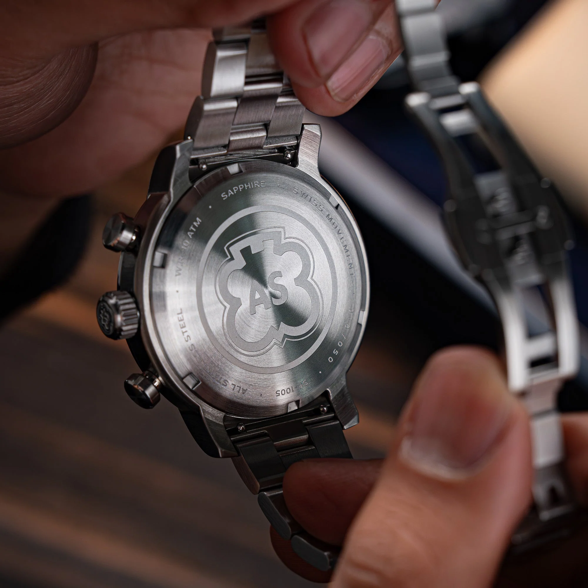 HEINRICH SWISS MULTIFUNCTION LIMITED EDITION LIMITED EDITION GREY / STAINLESS STEEL | Dial - Image 4
