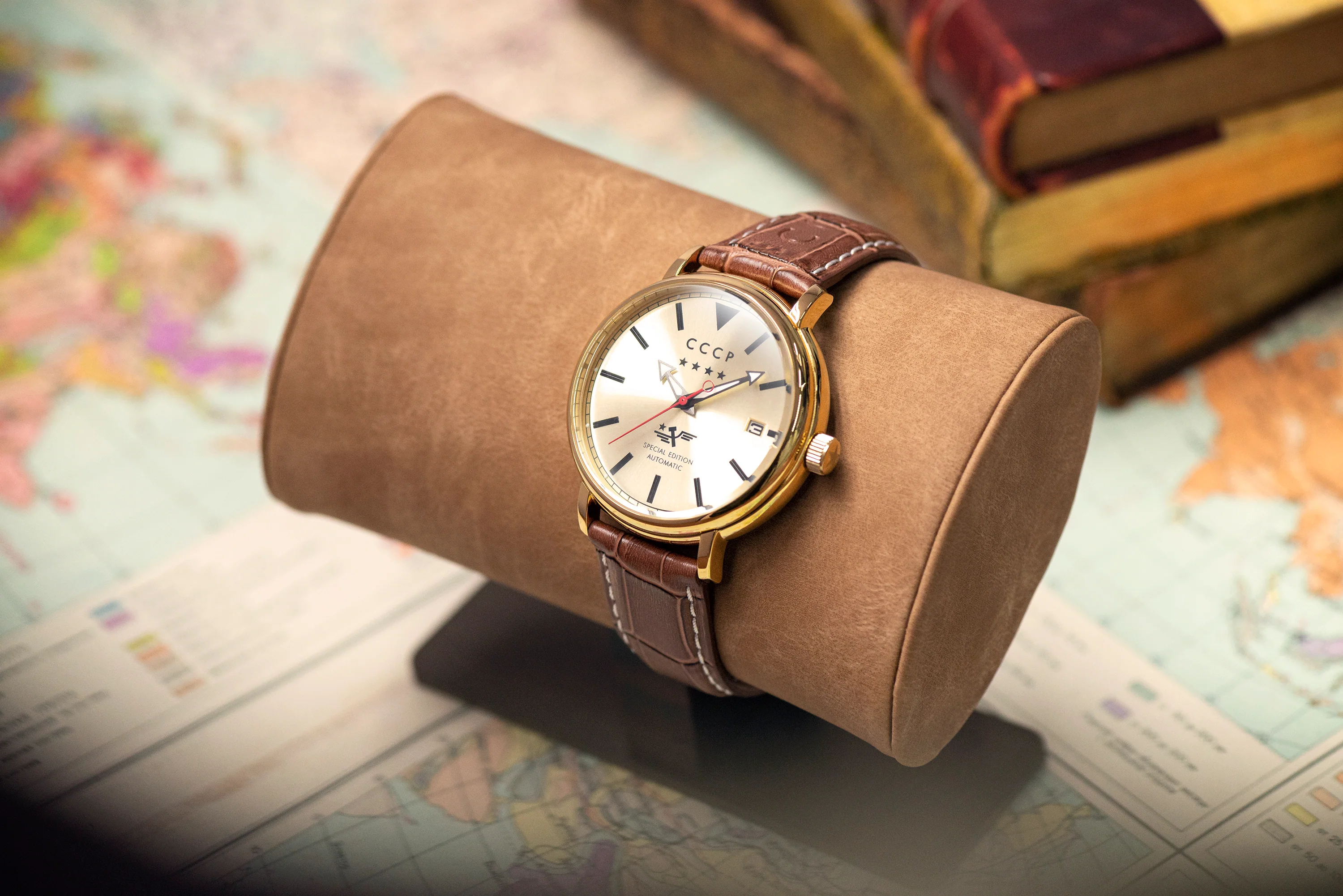 Heritage Automatic Limited Edition Gold / Leather | Gold Dial - Image 6