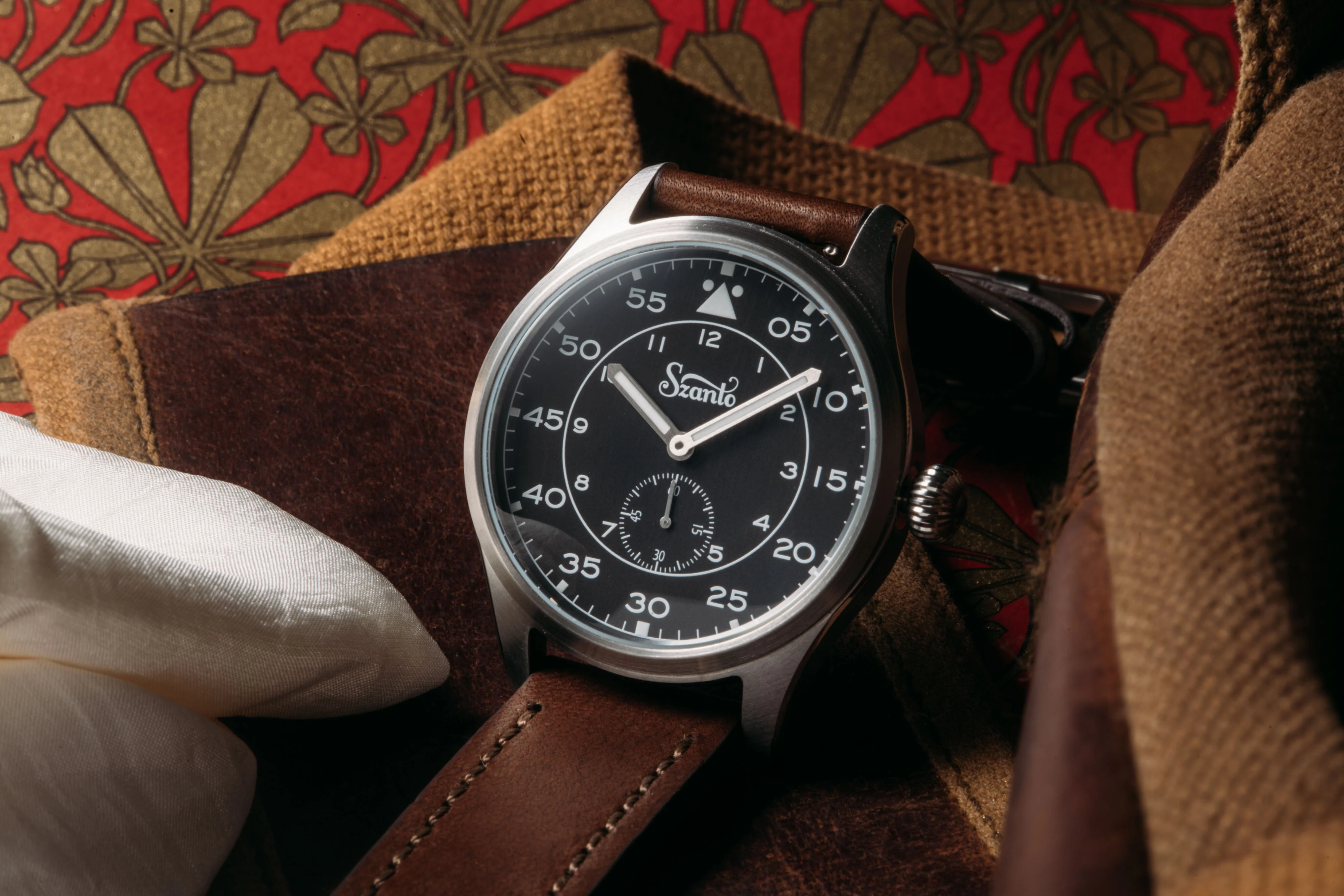 Heritage Aviator 2750 Series SS / Black / Brown | Black Dial - Image 3