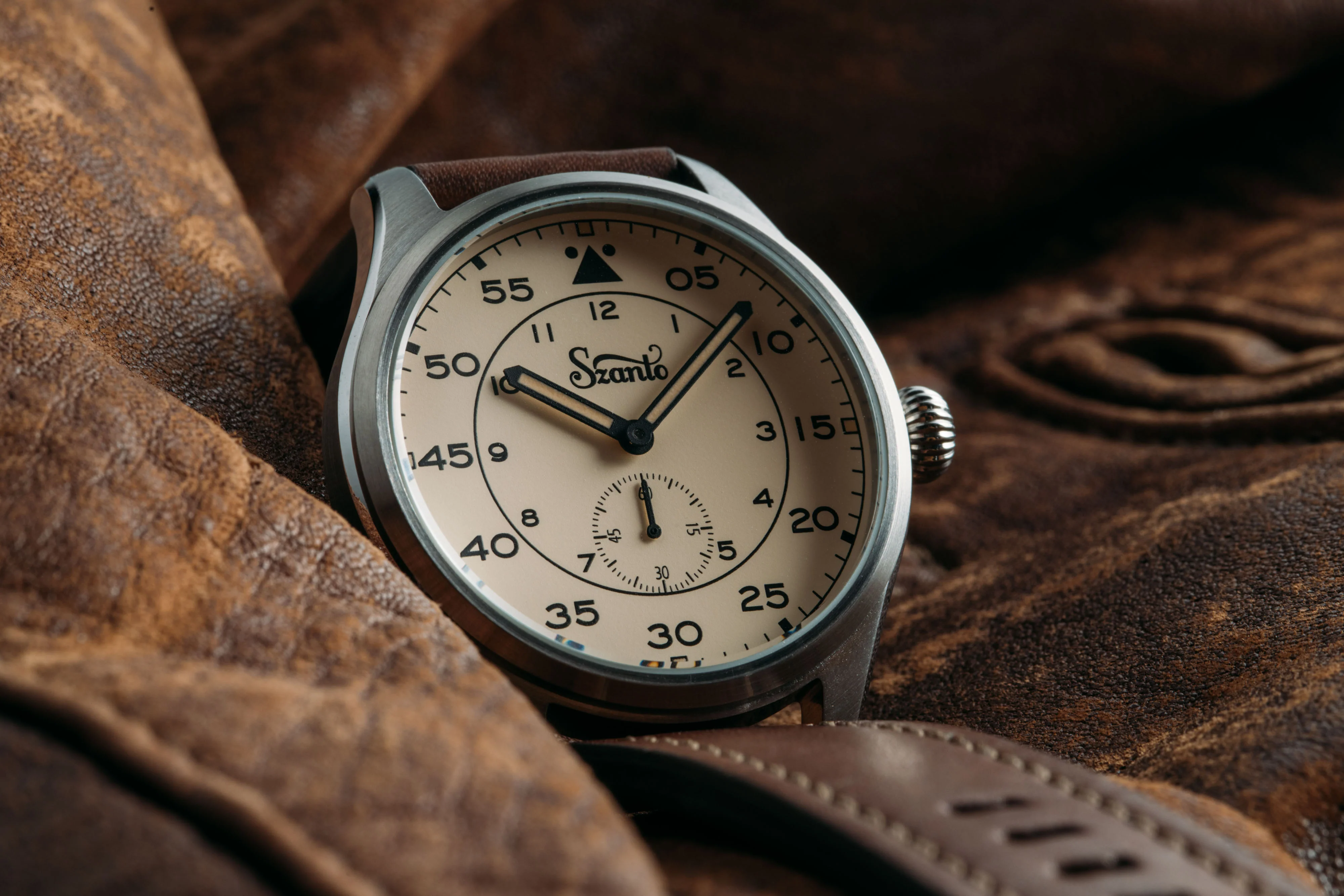 Heritage Aviator 2750 Series SS/Ivory/Brown | Creme Dial - Image 2