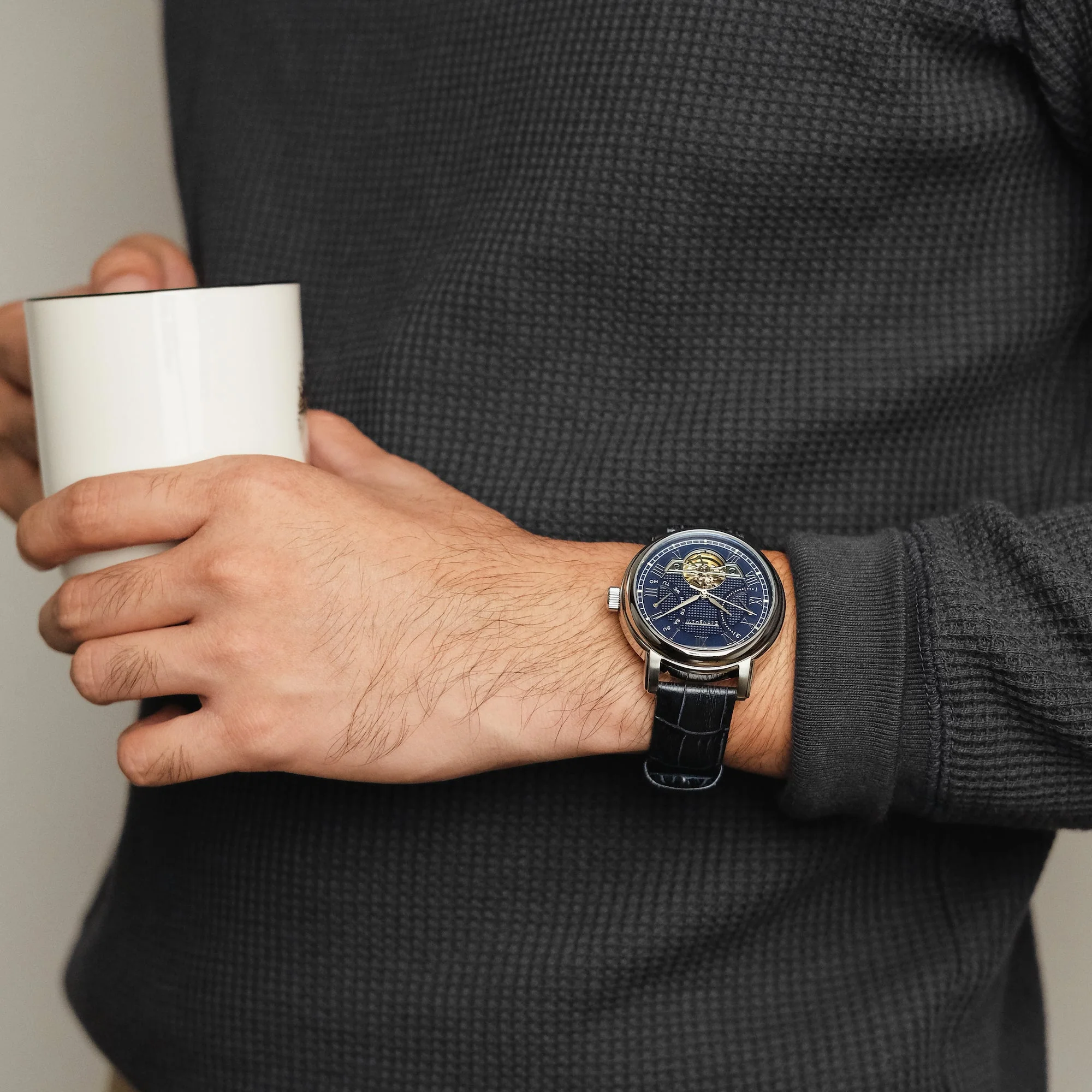 Heritage Longcase Double Retrograde Calendar Open Heart Automatic Blue / Genuine Leather Strap | Blue Dial - Image 4