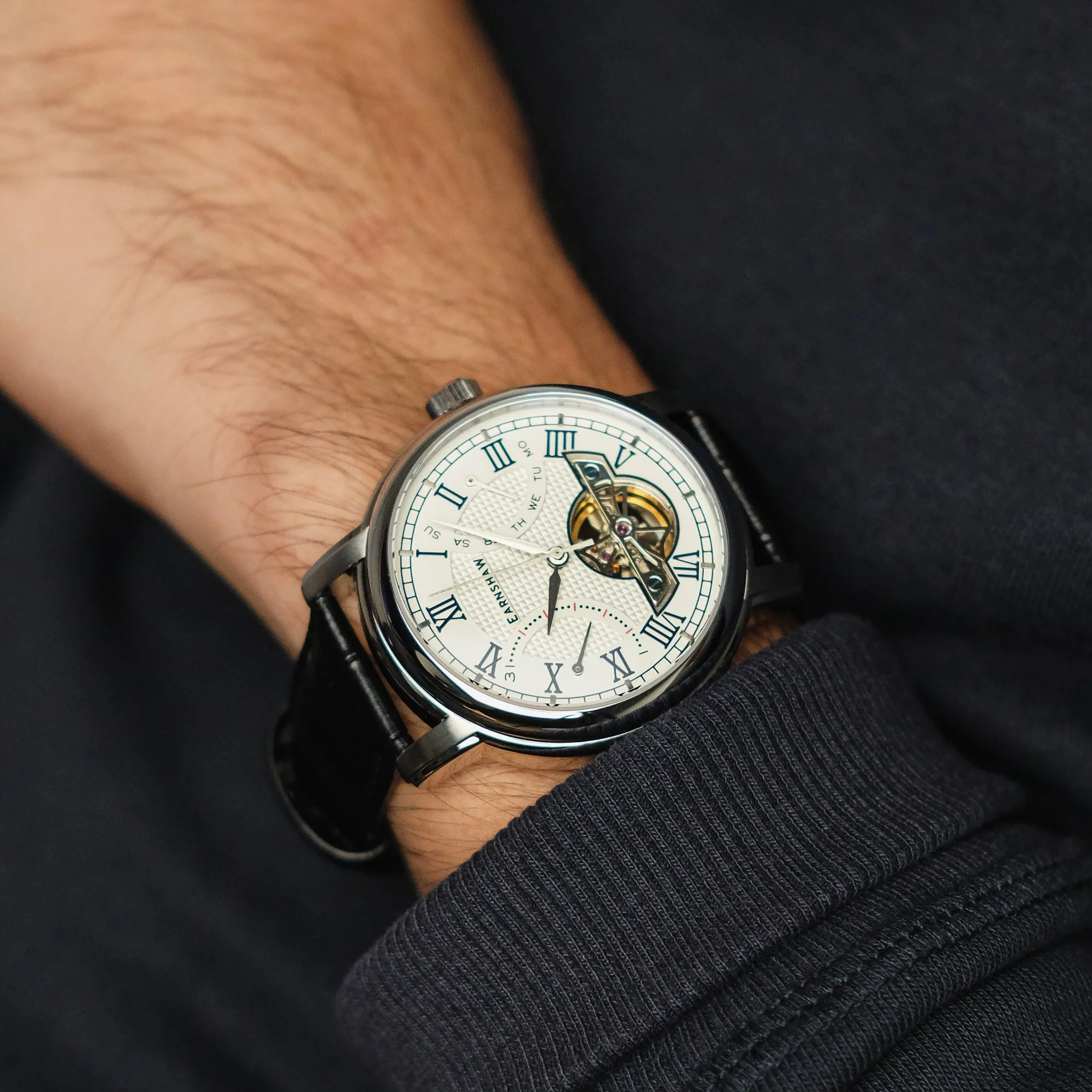 Heritage Longcase Double Retrograde Calendar Open Heart Automatic White / Genuine Leather Strap | White Dial - Image 4