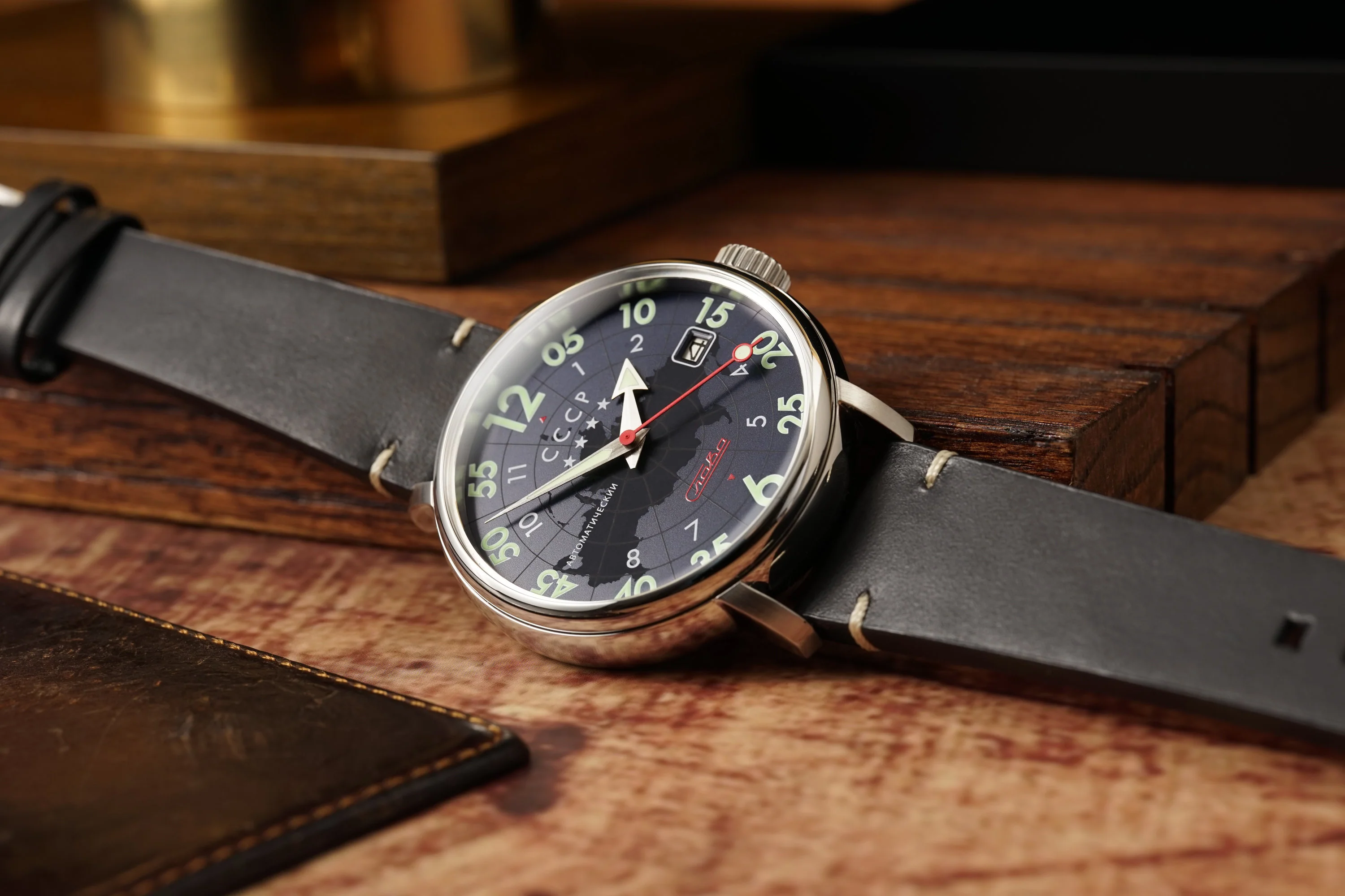 Heroes Comrade Silver / Black | Black Dial - Image 2