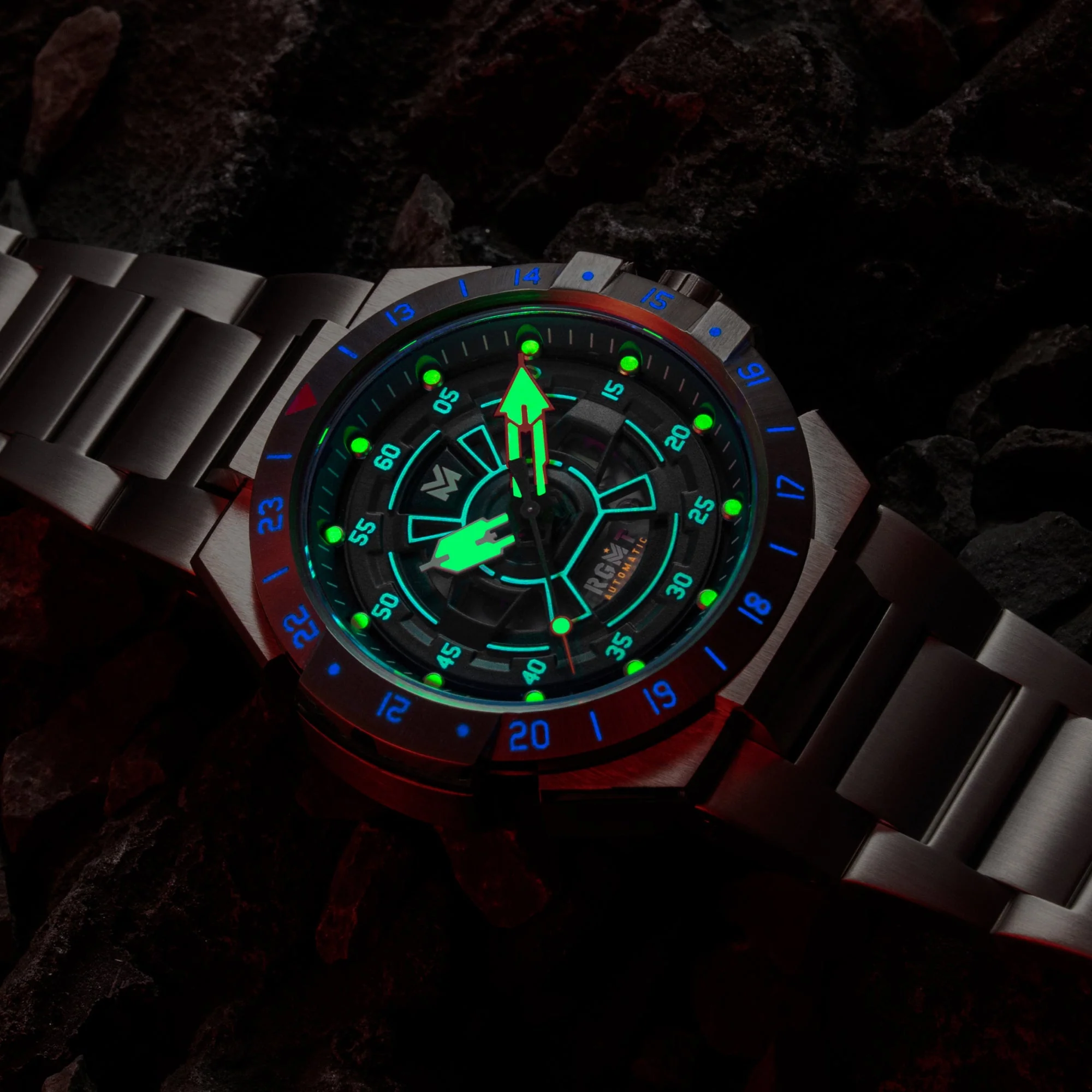 HIMARS AUTOMATIC BLACK / STAINLESS STEEL | Black Dial - Image 4