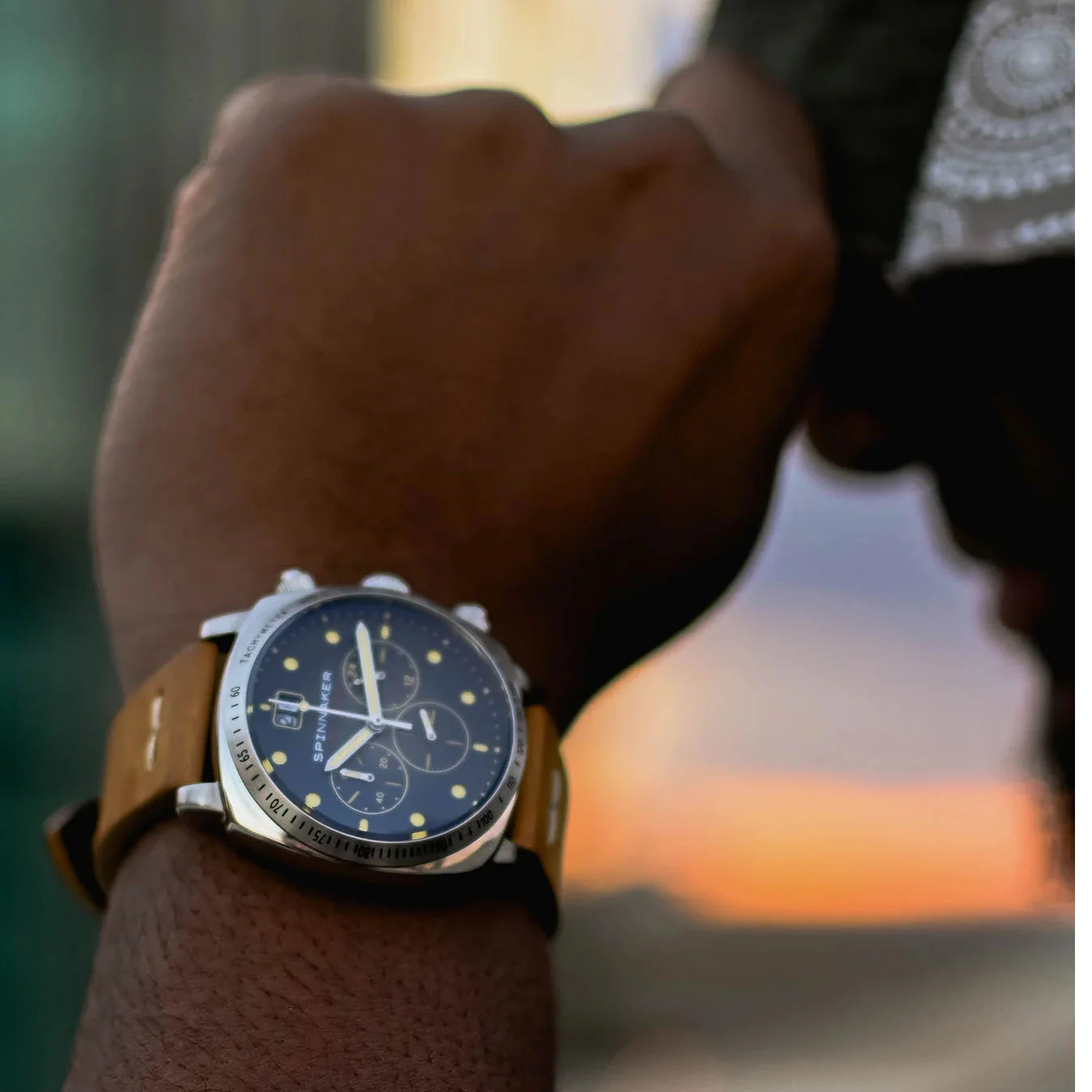 Hull Chronograph Black & Brown / Leather Black Dial - Image 16
