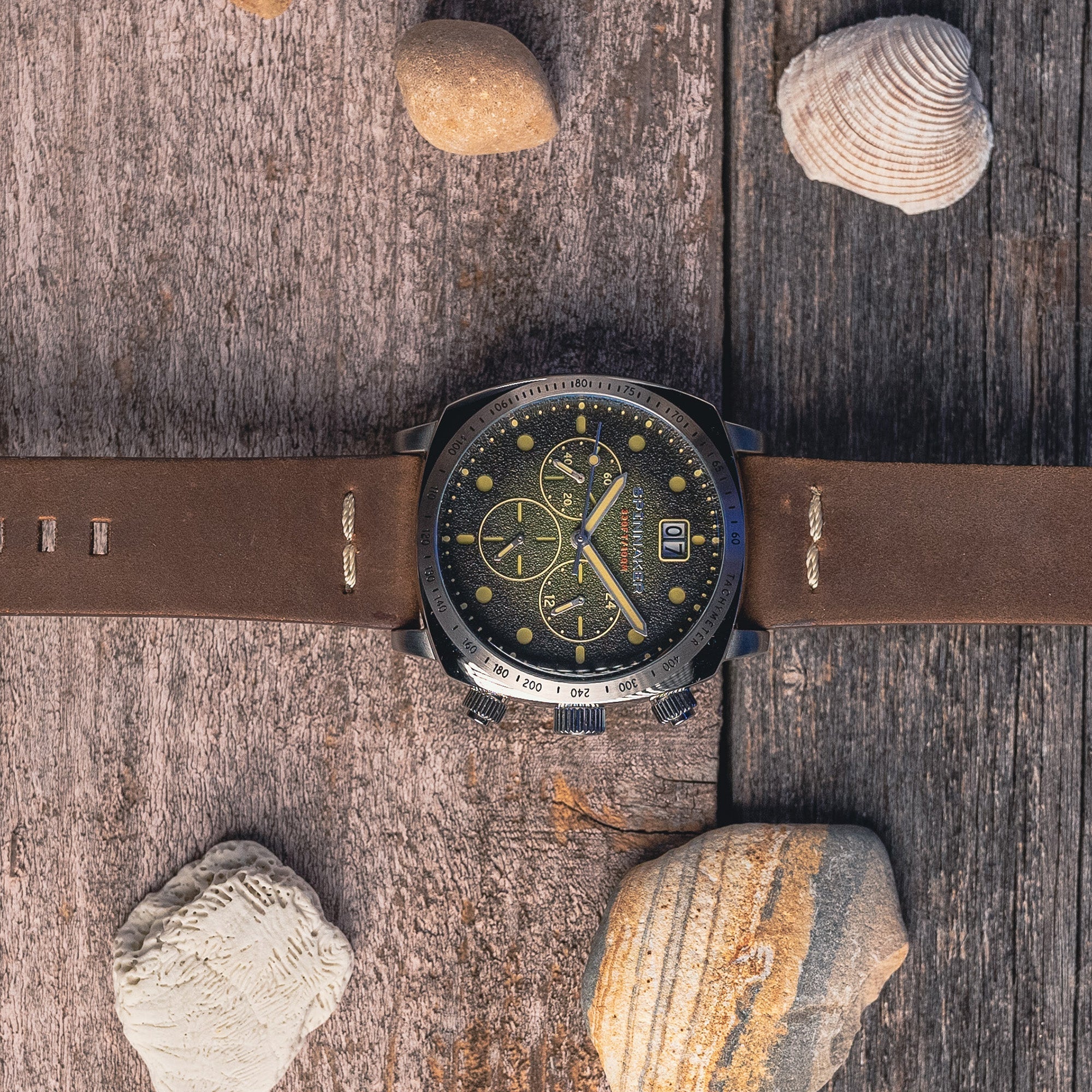 Hull Chronograph Green Dial / Leather | Green Dial - Image 7