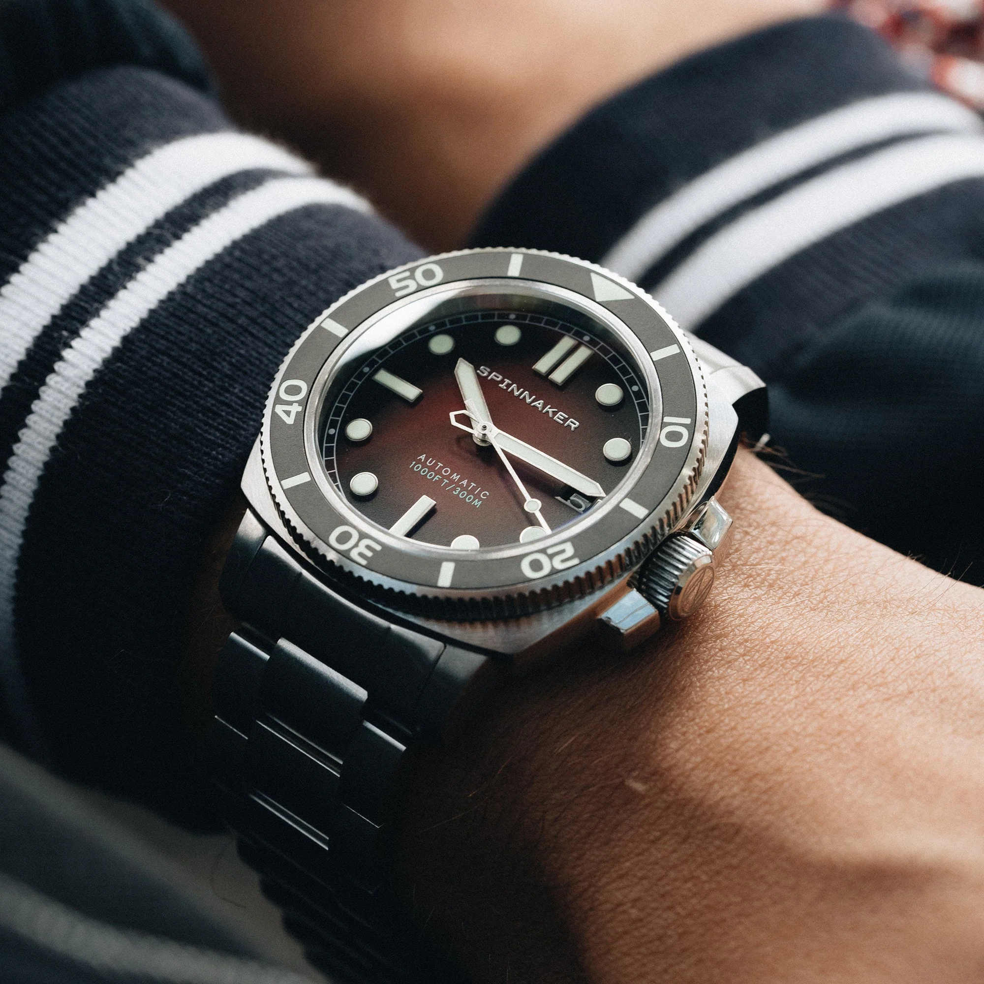 Hull Diver Red / Stainless Steel | Red Dial - Image 7