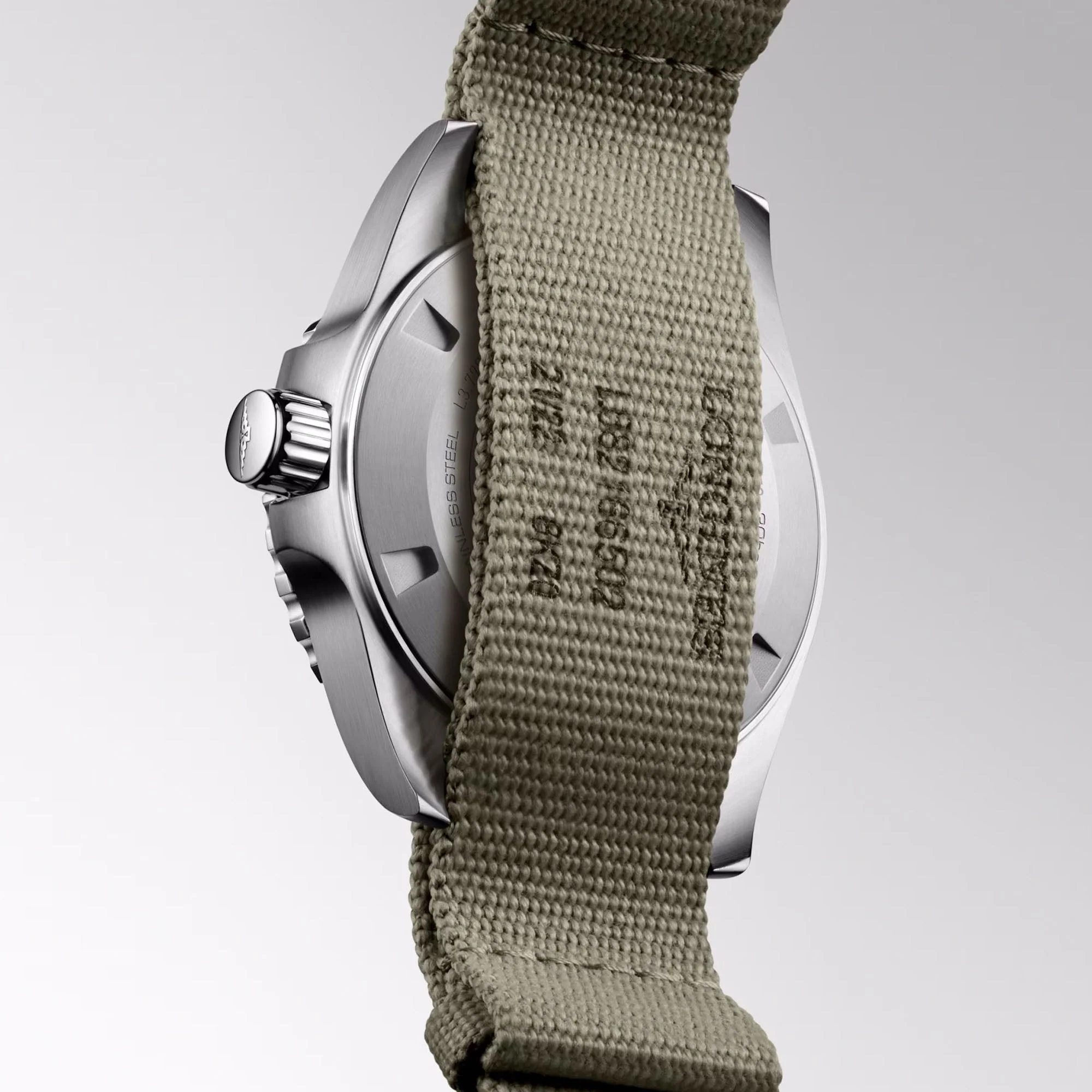 HYDROCONQUEST GMT Green / Fabric | Green Dial - Image 3