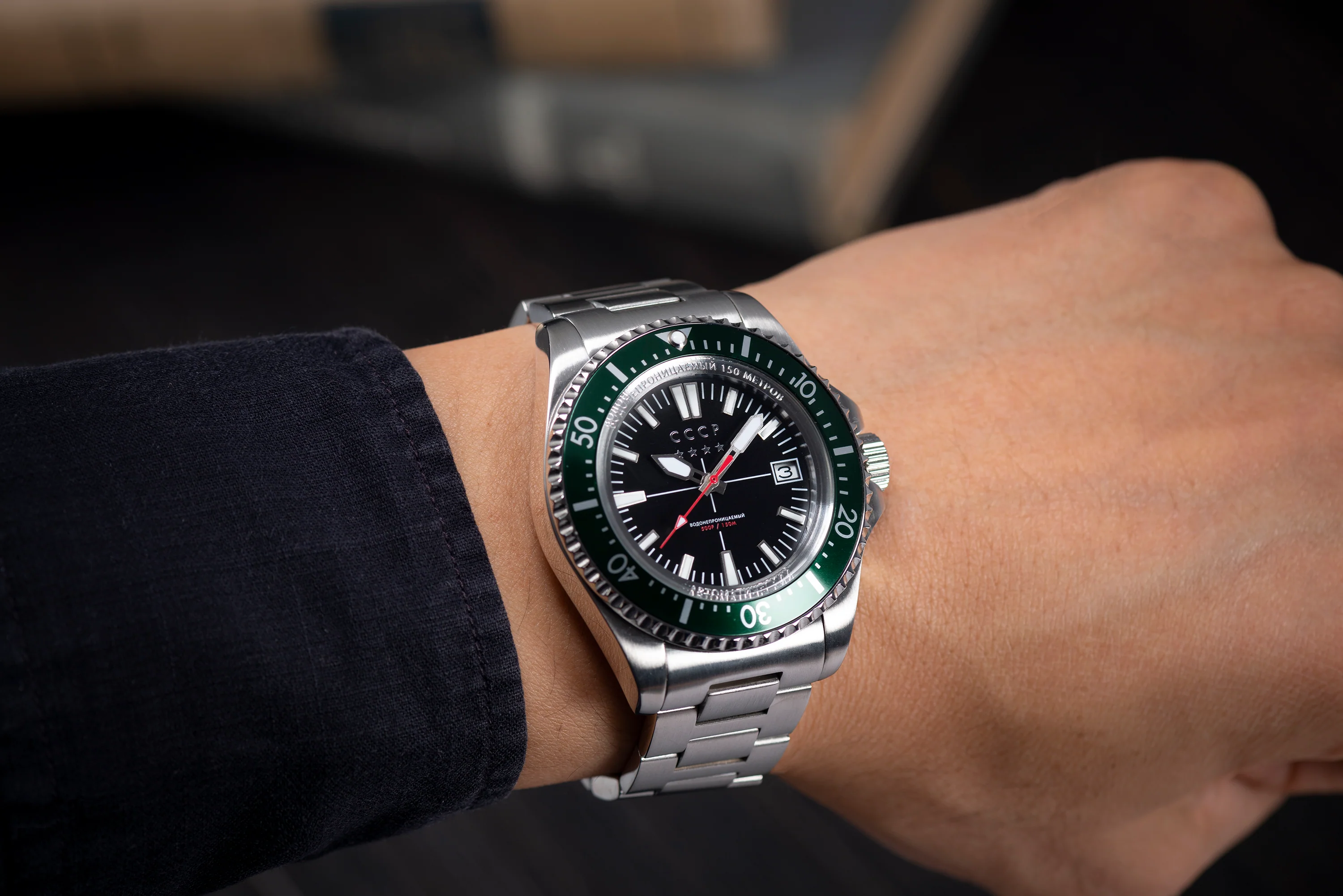 KAMCHATKA Black Dial SS Bracelet, Green Bezel Black Dial - Image 2