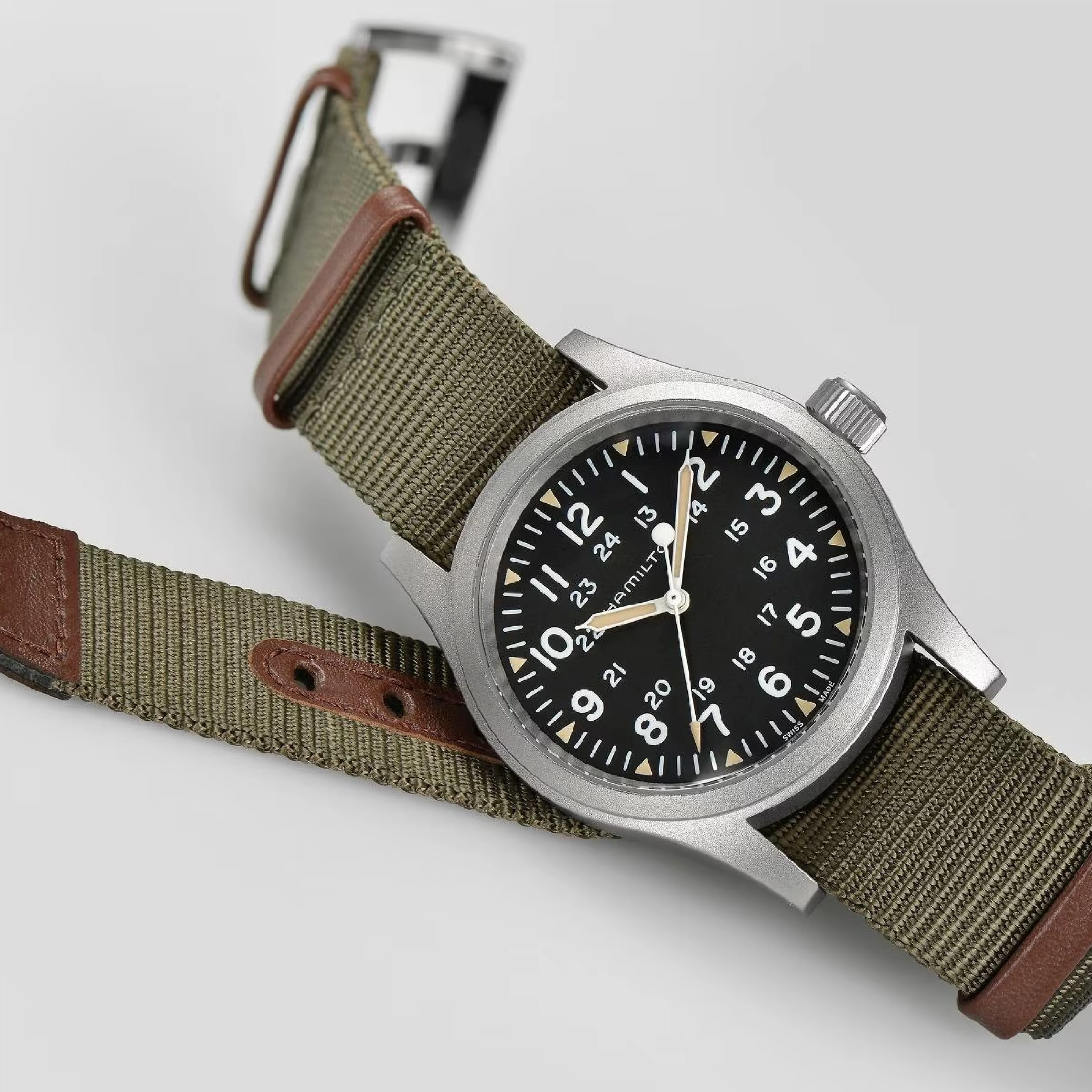 Khaki Field Black / Fabric | Black Dial - Image 4