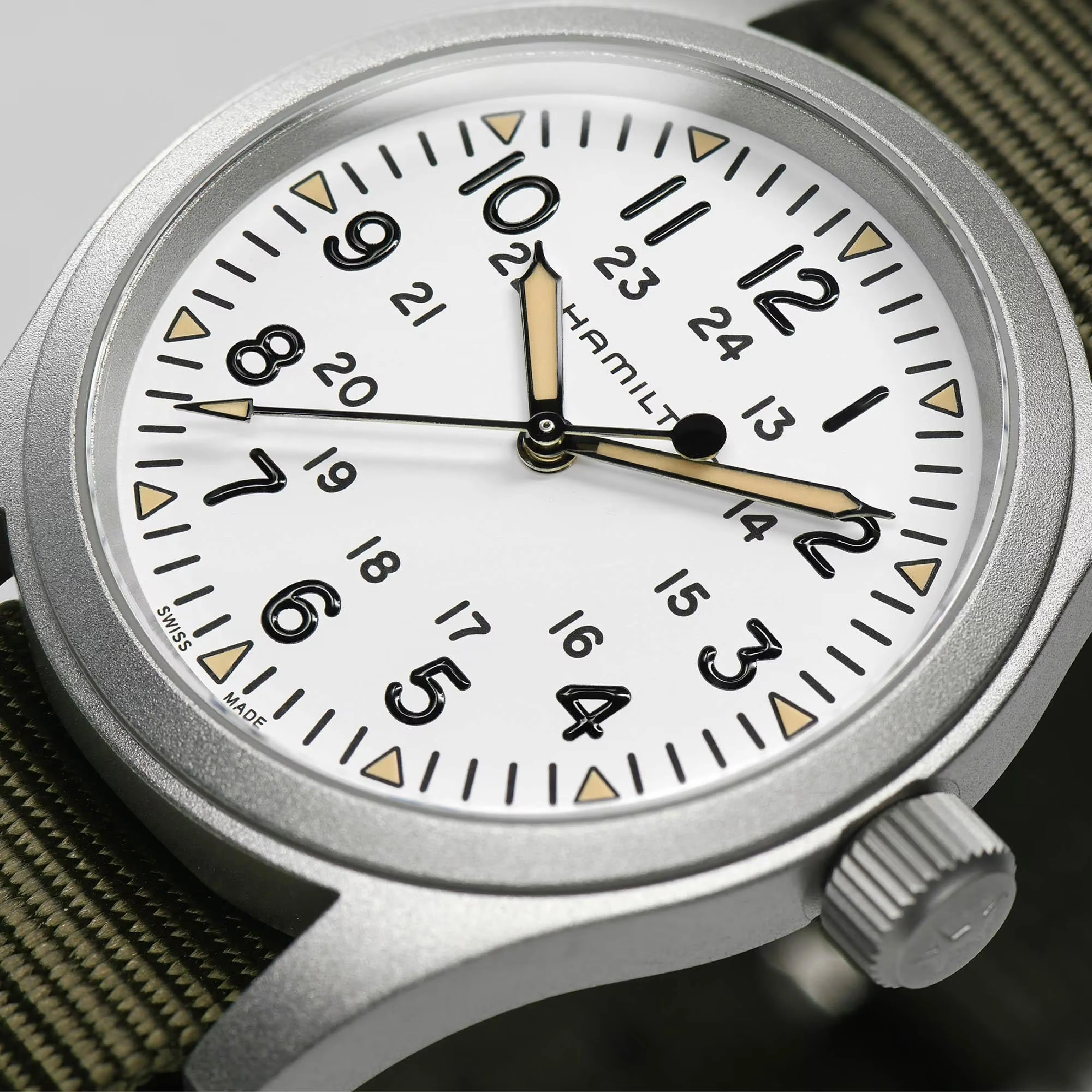 Khaki Field White / Fabric | White Dial - Image 4