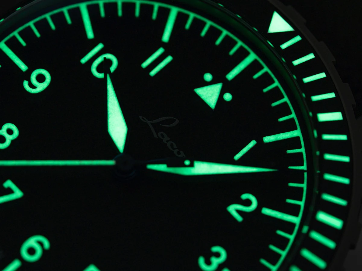 Kln Grau stainless steel case | Matte Black Dial - Image 3