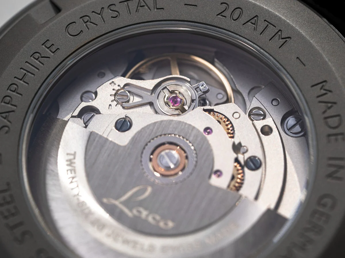 Kln Grau stainless steel case | Matte Black Dial - Image 4