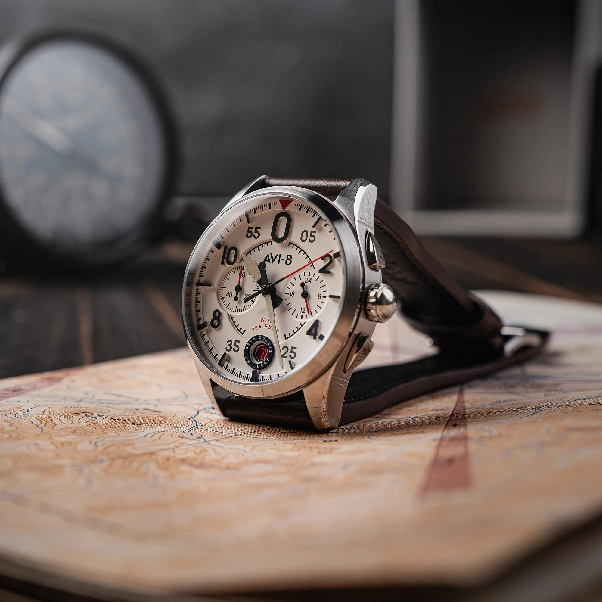 Lock Chronograph White / Leather | White Dial - Image 3