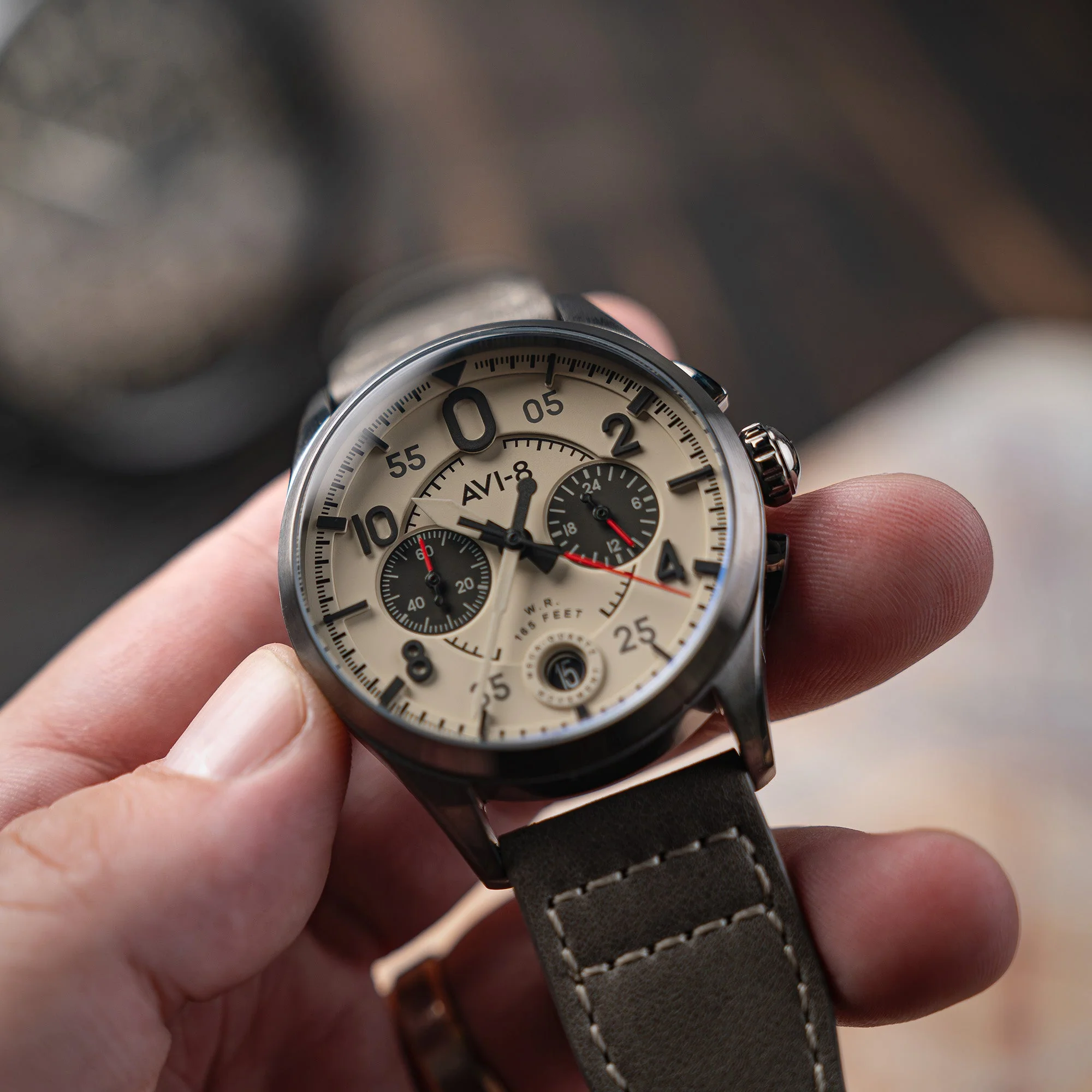 Lock Chronograph Cream / Leather | Cream Dial - Image 4