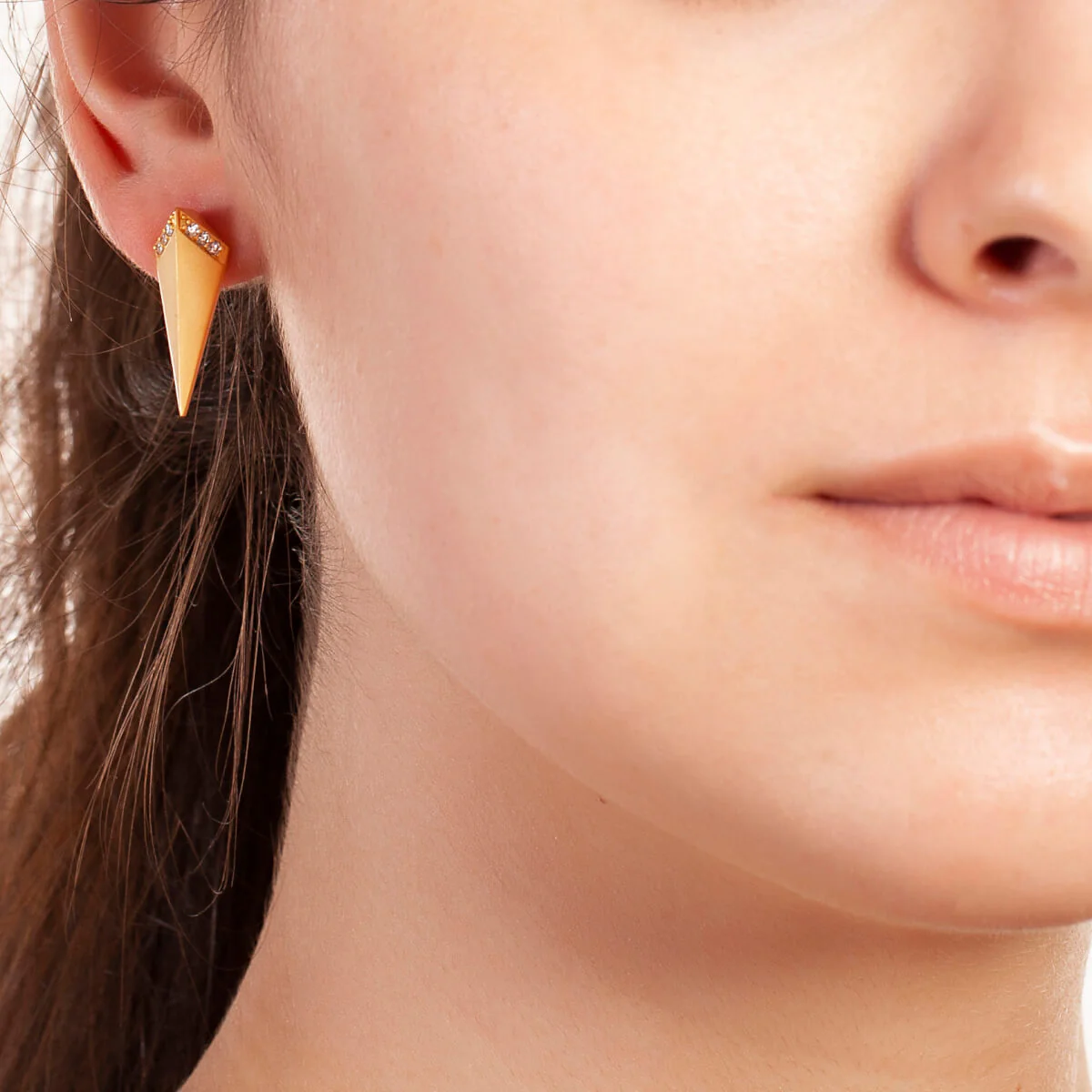 Lupine Drop Earrings 18k Yellow Gold - Image 2