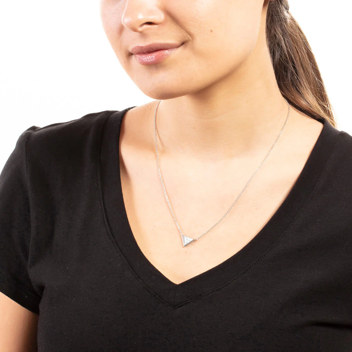Lupine Pendant Necklace 18k White Gold - Image 2