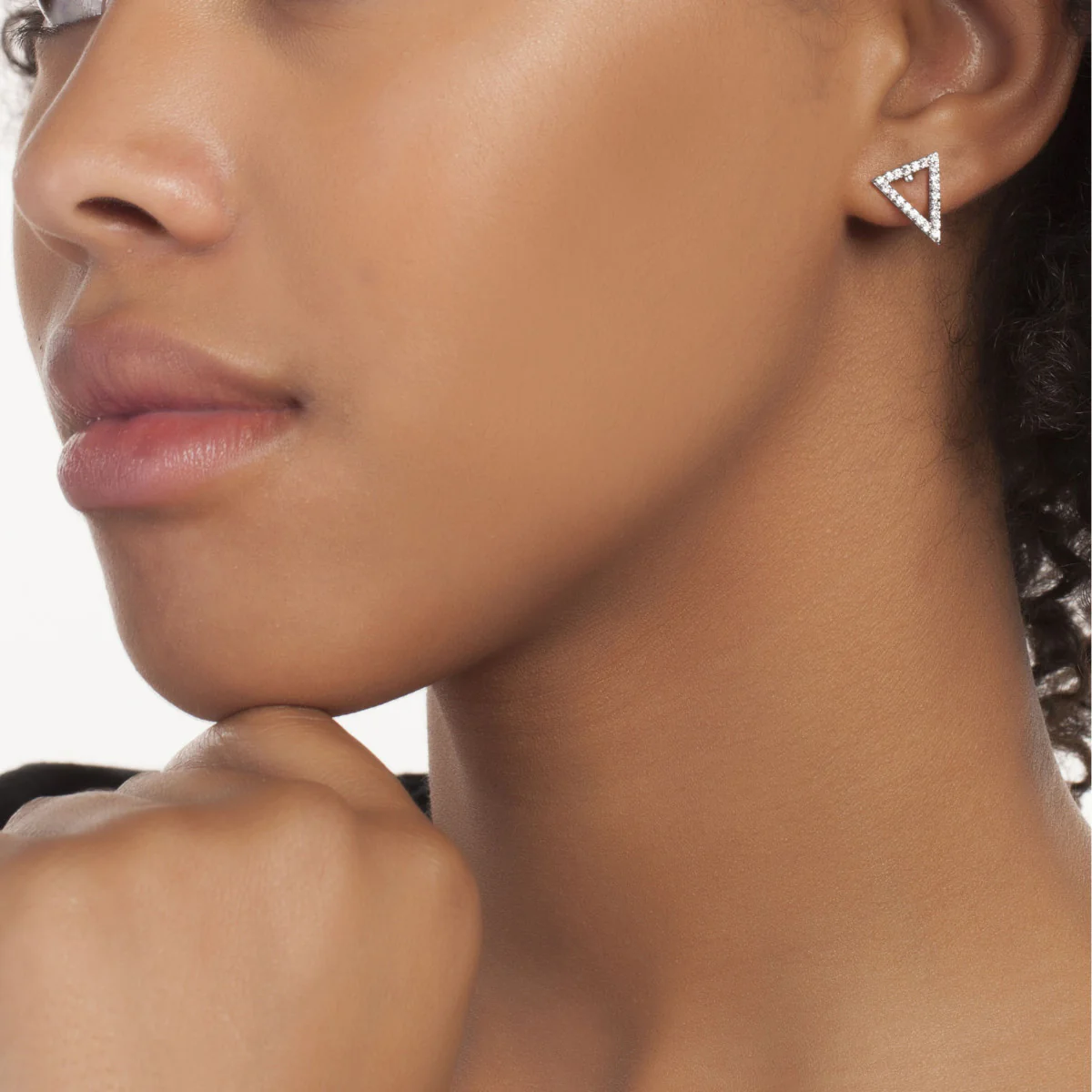Lupine Stud Earrings 18k White Gold - Image 2