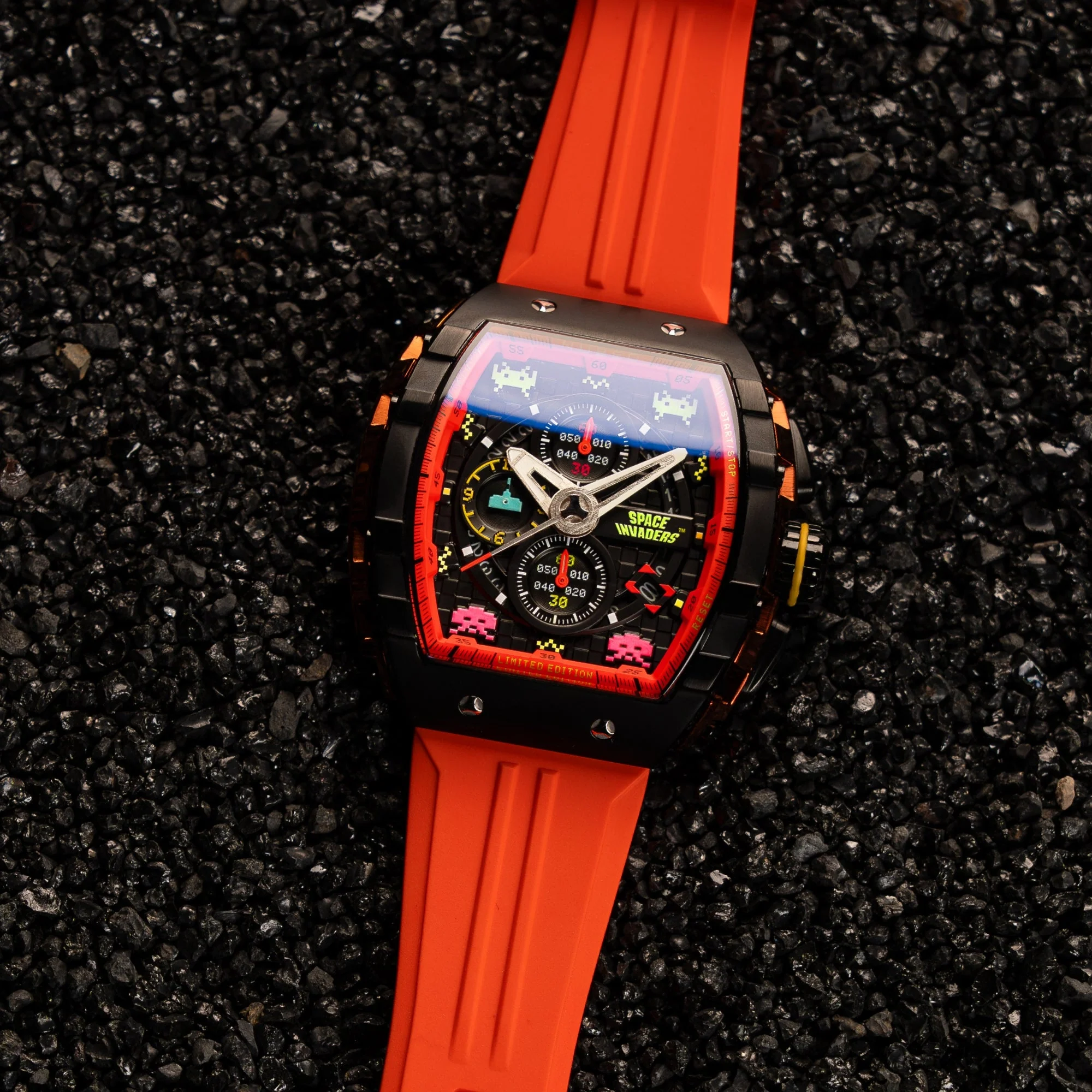 Magellan Chronograph Space Invaders Limited Edition Black / Rubber | Black Dial - Image 2