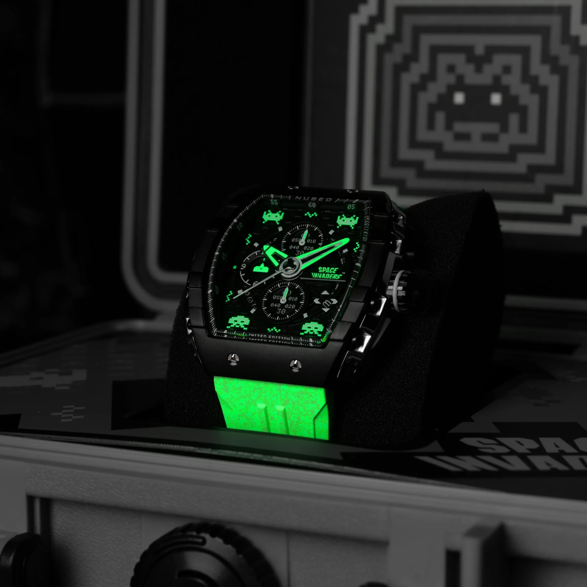 Magellan Chronograph Space Invaders Limited Edition Black / Rubber | Black Dial - Image 3