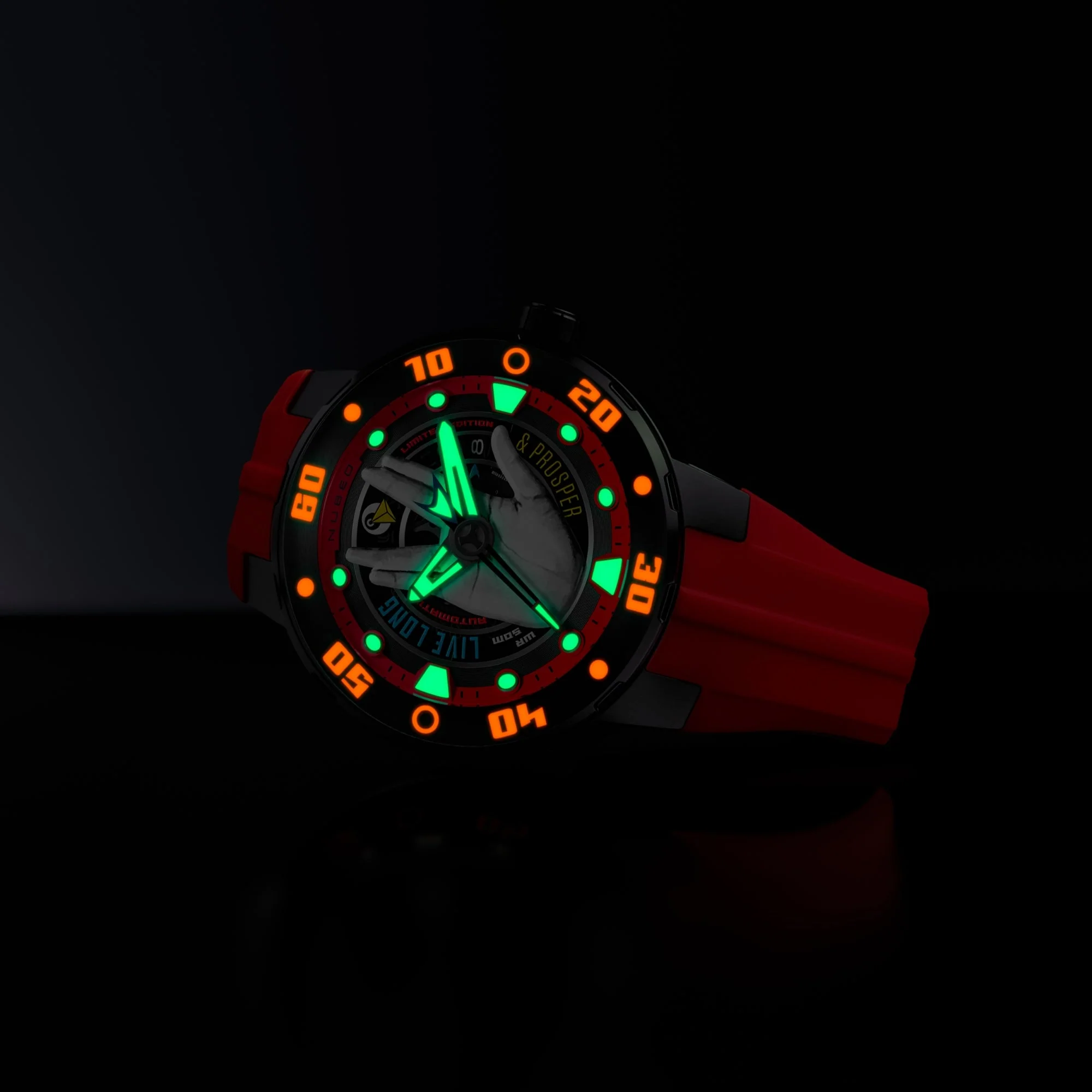 Mariner Automatic Star Trek Live Long & Prosper Limited Edition Red / Silicone | Red Dial - Image 3