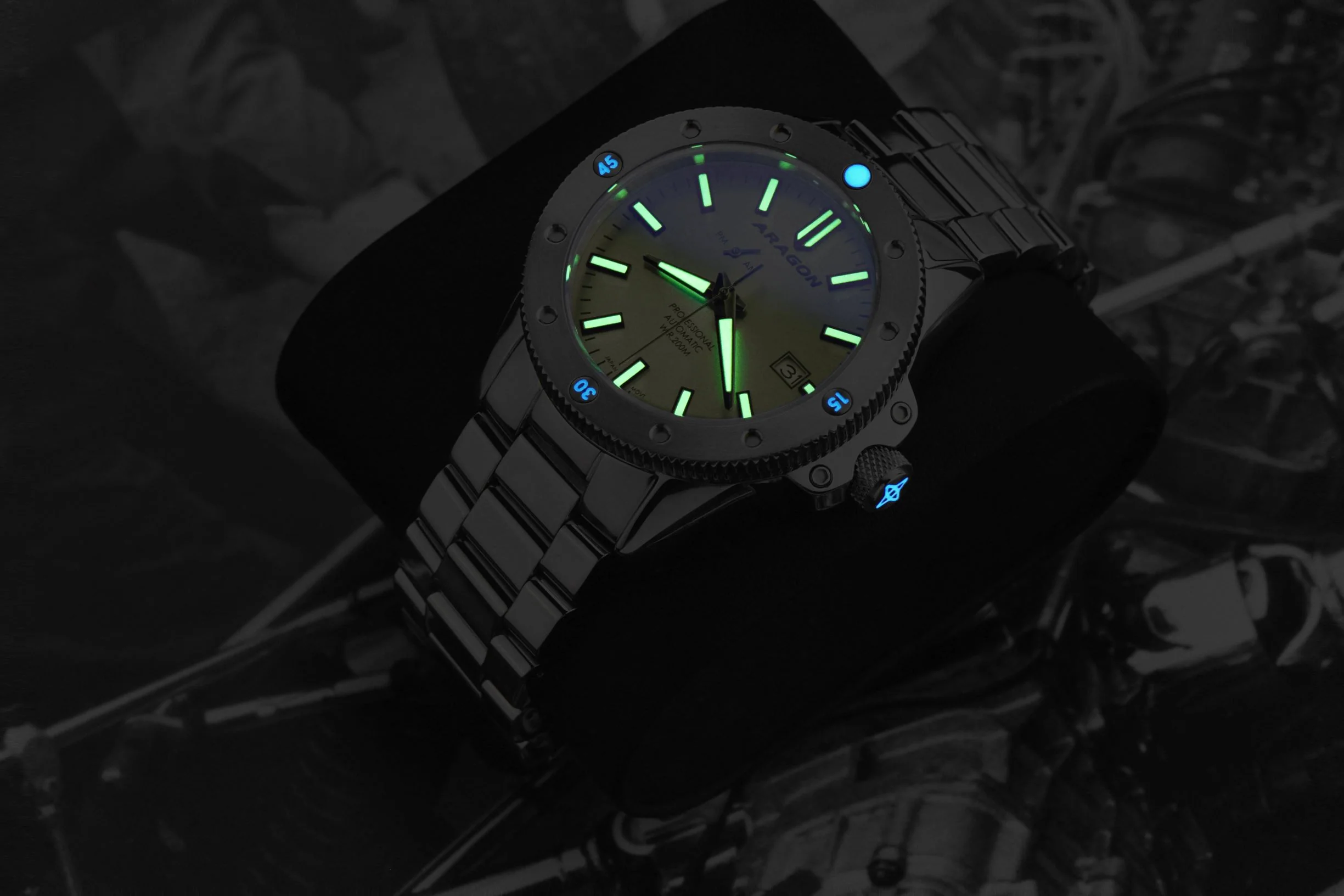 Matador 42 NH37 Automatic Iridescent Dial - Image 2