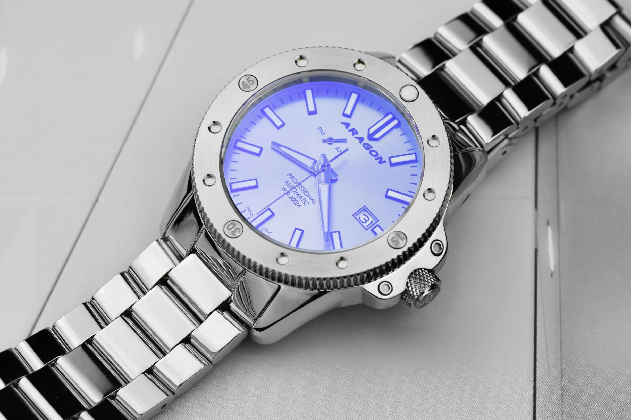 Matador 42 NH37 Automatic Iridescent Dial - Image 3