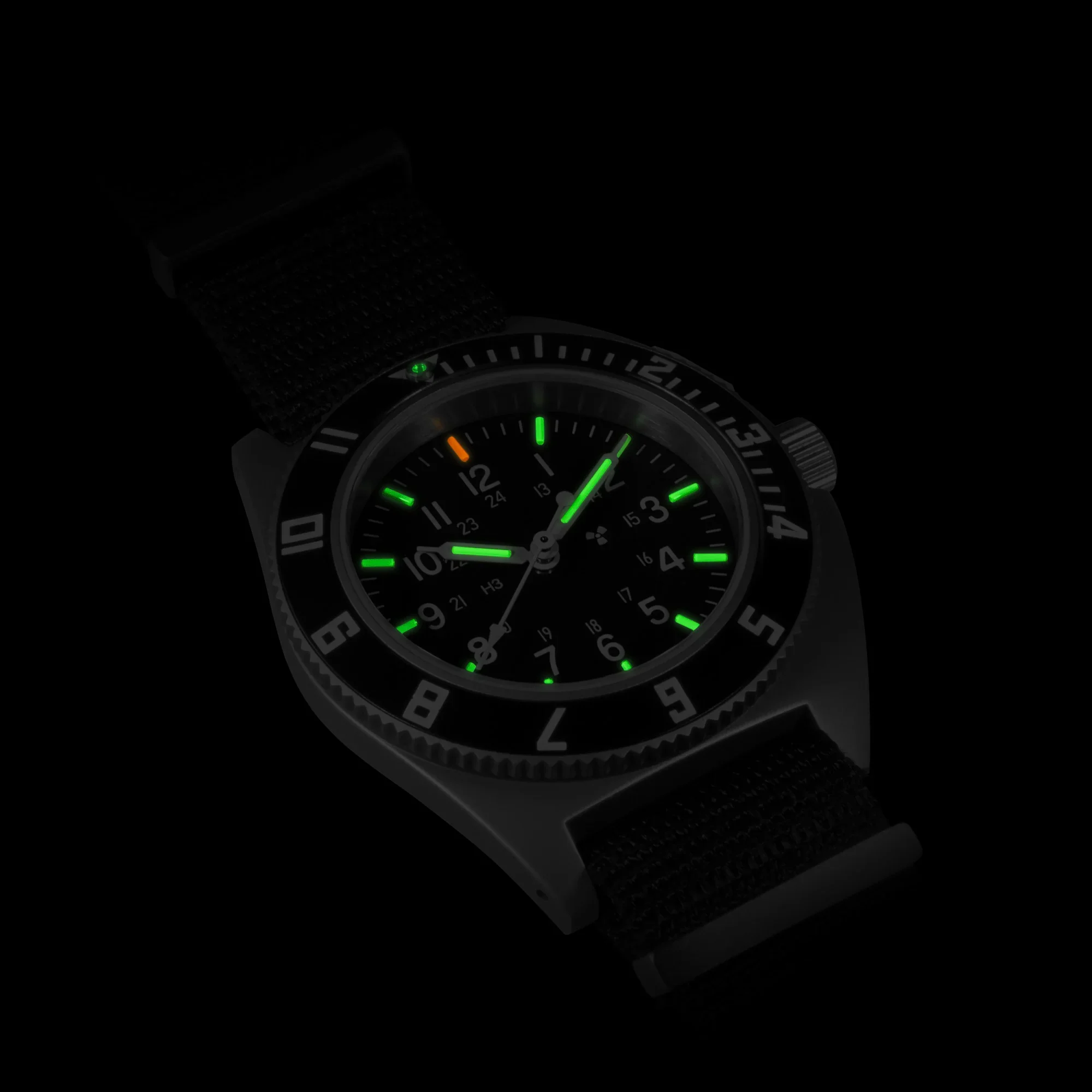 NAV, QUARTZ, SAPH, STE, COL: SS/BKPS DS NYLON 11" Black Sterile/Def Std | Black Dial - Image 4