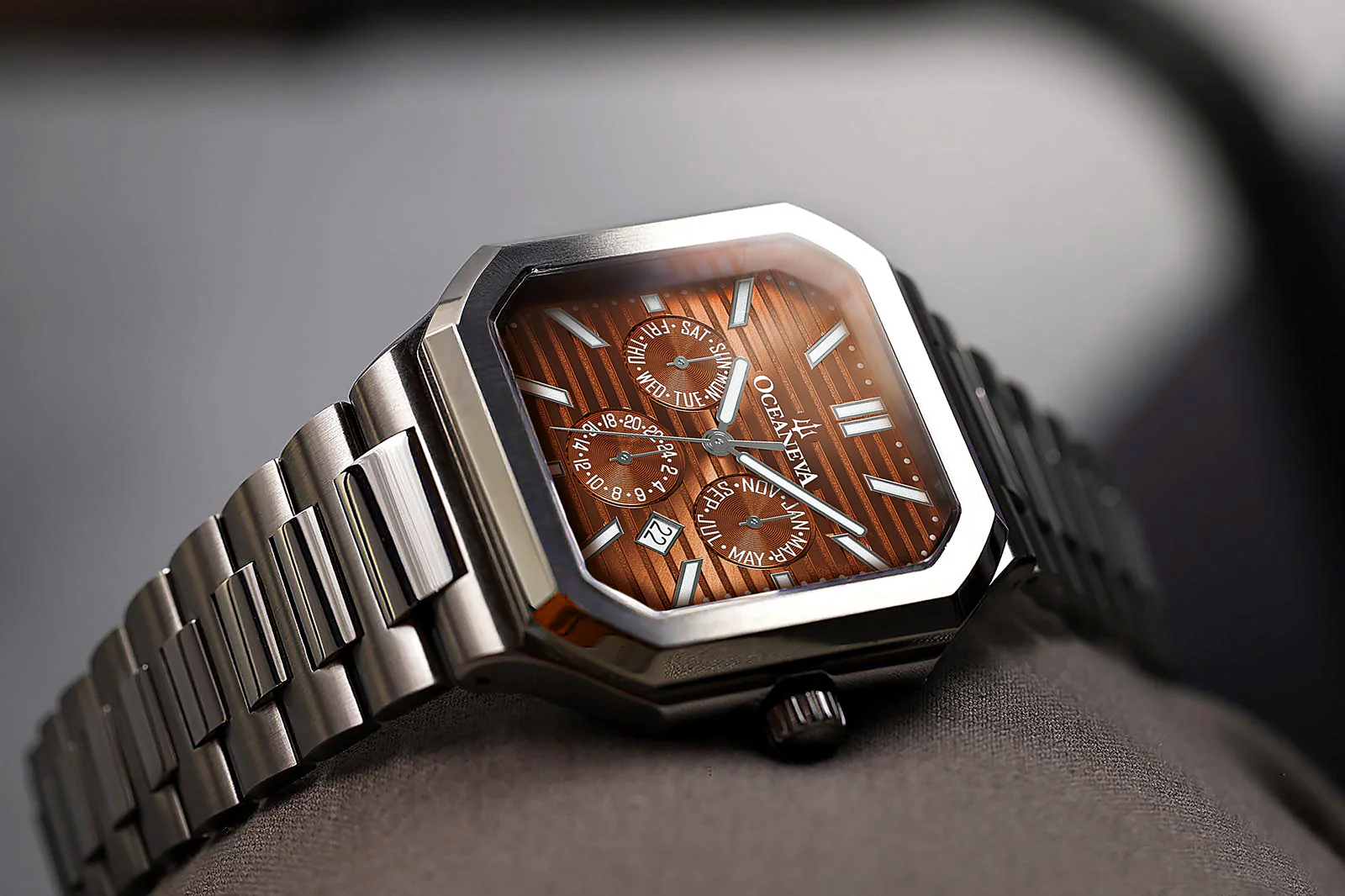 Tenuis Automatic Calendar Silver Bezel | Brown Dial - Image 7