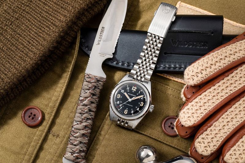 Outrider Black / Bracelet | Black Dial - Image 4