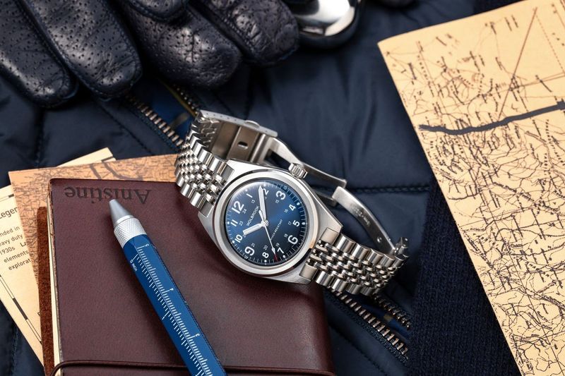 Outrider Blue / Bracelet | Blue Dial - Image 3