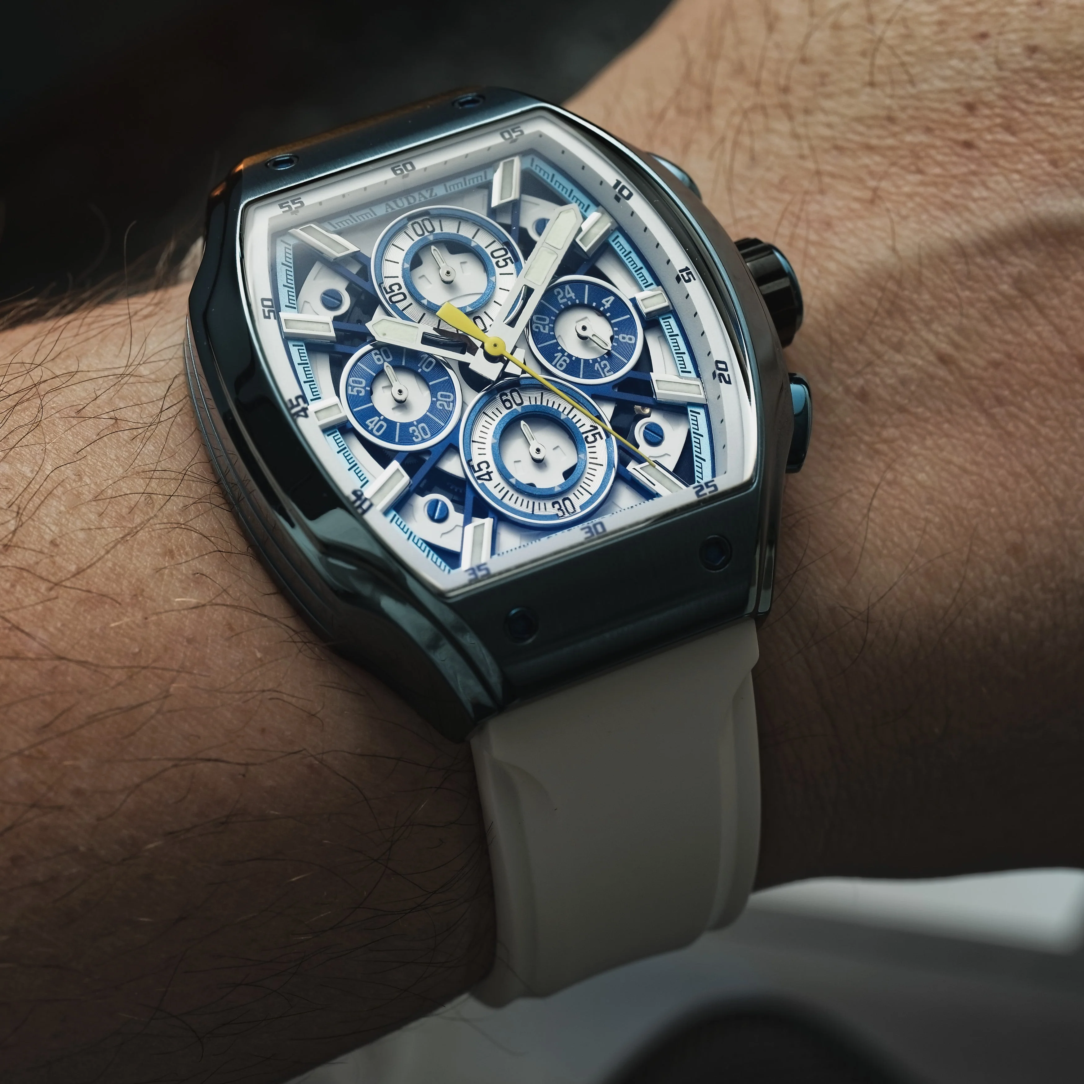 PACEHOUND CHRONO White / Powder Blue | Blue Dial - Image 3