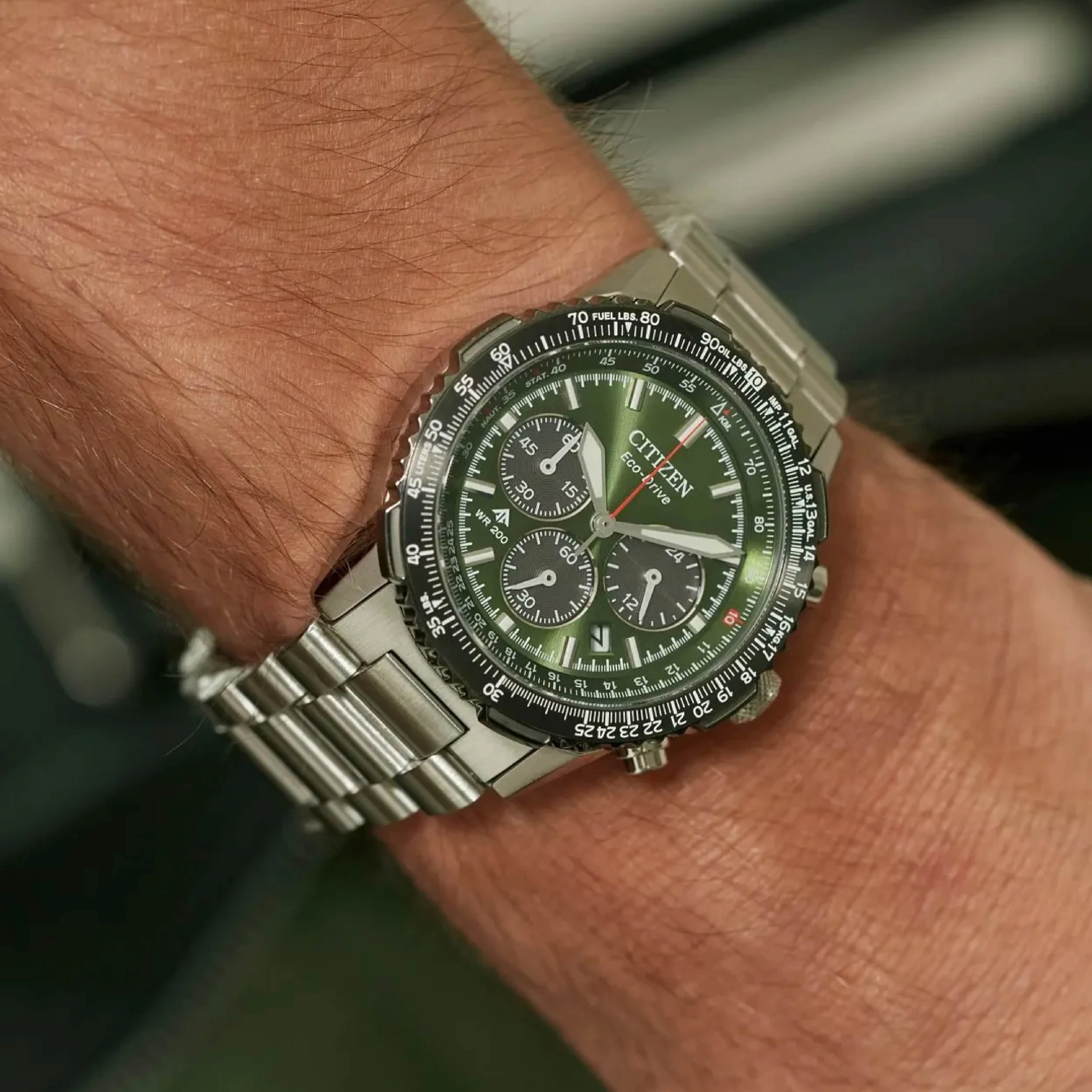 Promaster Navihawk Khaki / Stainless Steel | Khaki Dial - Image 4