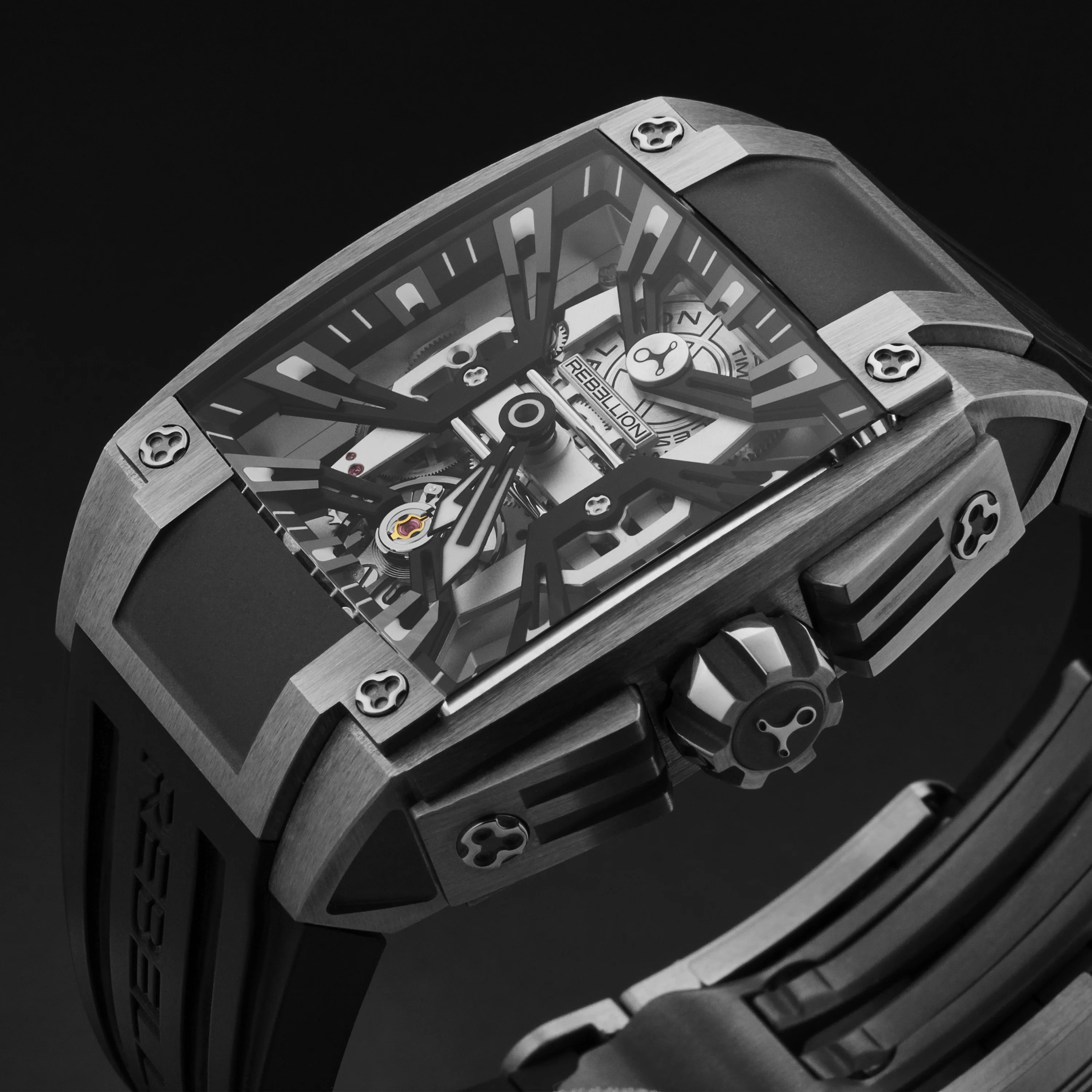 Re-Volt RBREV2H.TI.BKRH / Black Skeletonized | Black Skeletonized Dial - Image 2