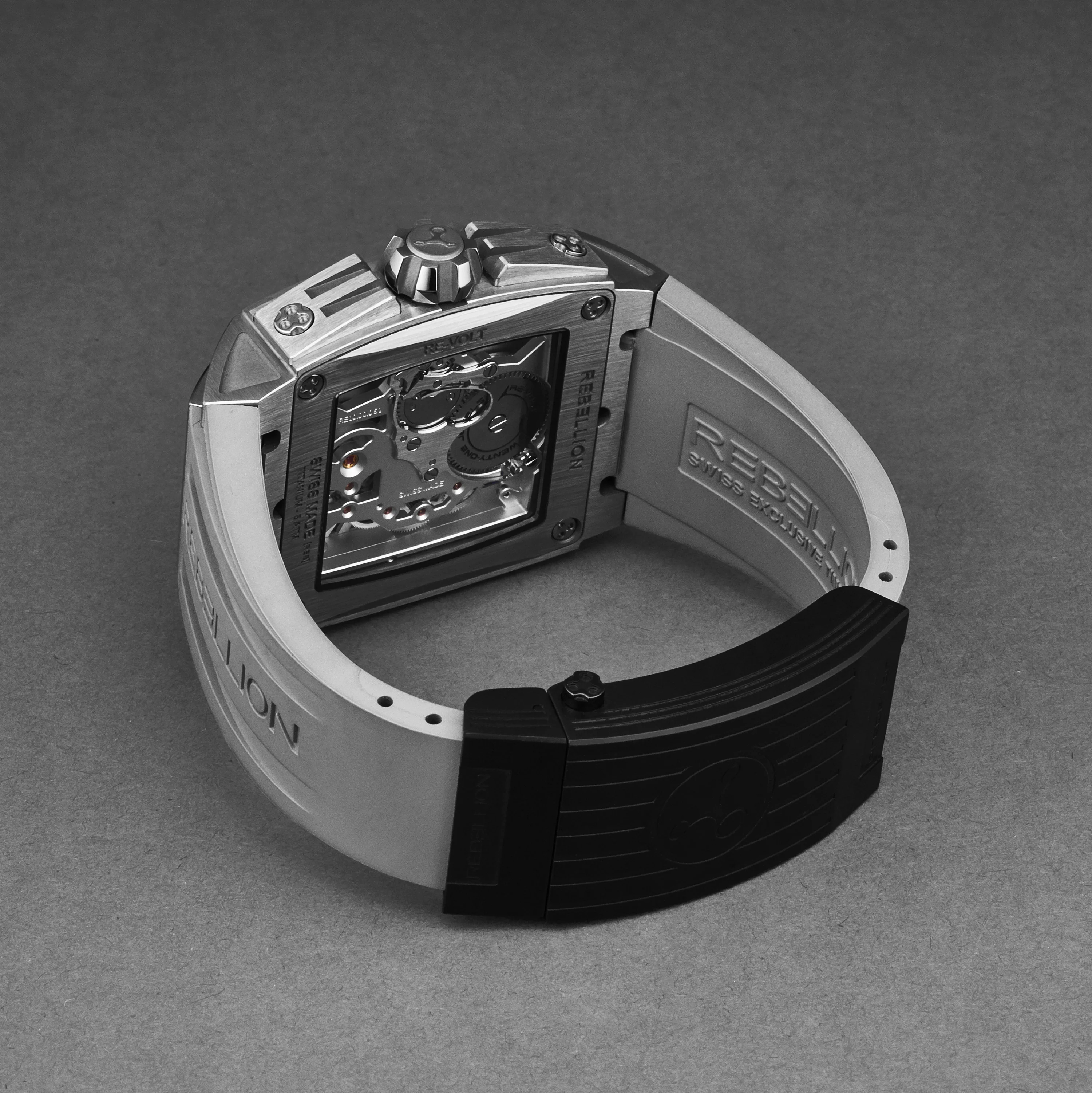 Re-Volt RBREV2H.TITAU19 / Gray Skeletonized Tour Auto | Gray Skeletonized Tour Auto Dial - Image 3