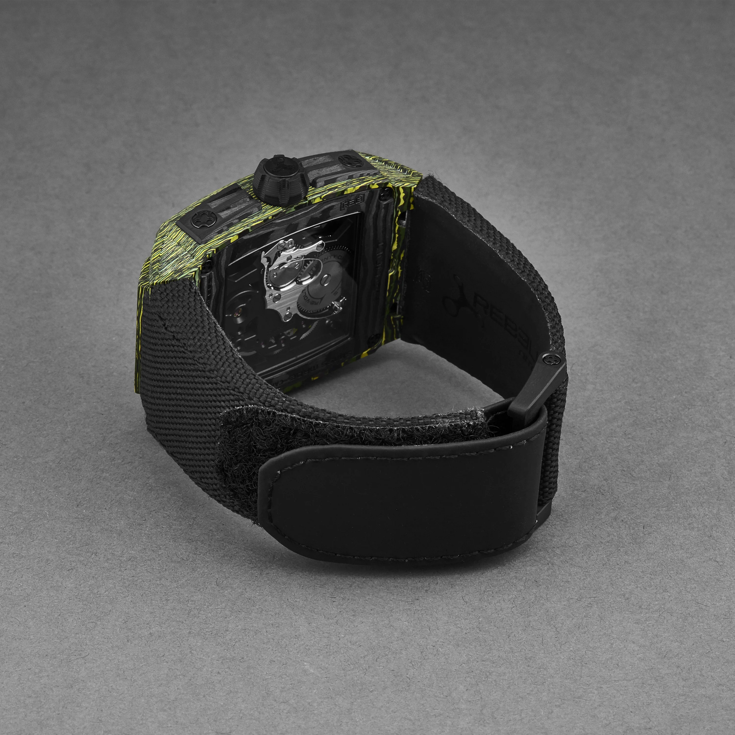 Re-Volt RBREV3H.CA.TXS / Yellow Skeletonized | Yellow Skeletonized Dial - Image 2