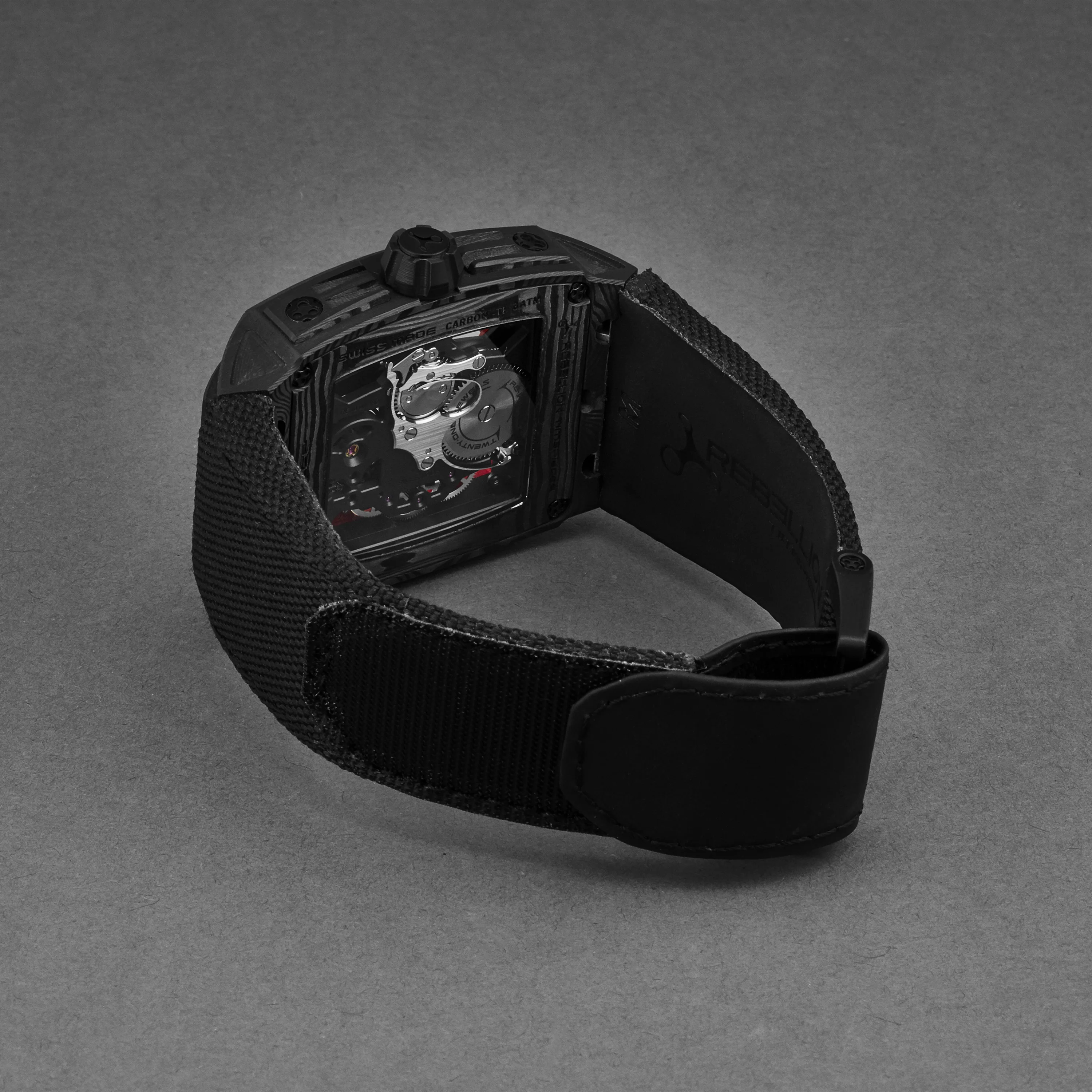 Re-Volt RBREV3H.TCADELR / Red Skeletonized | Red Skeletonized Dial - Image 2