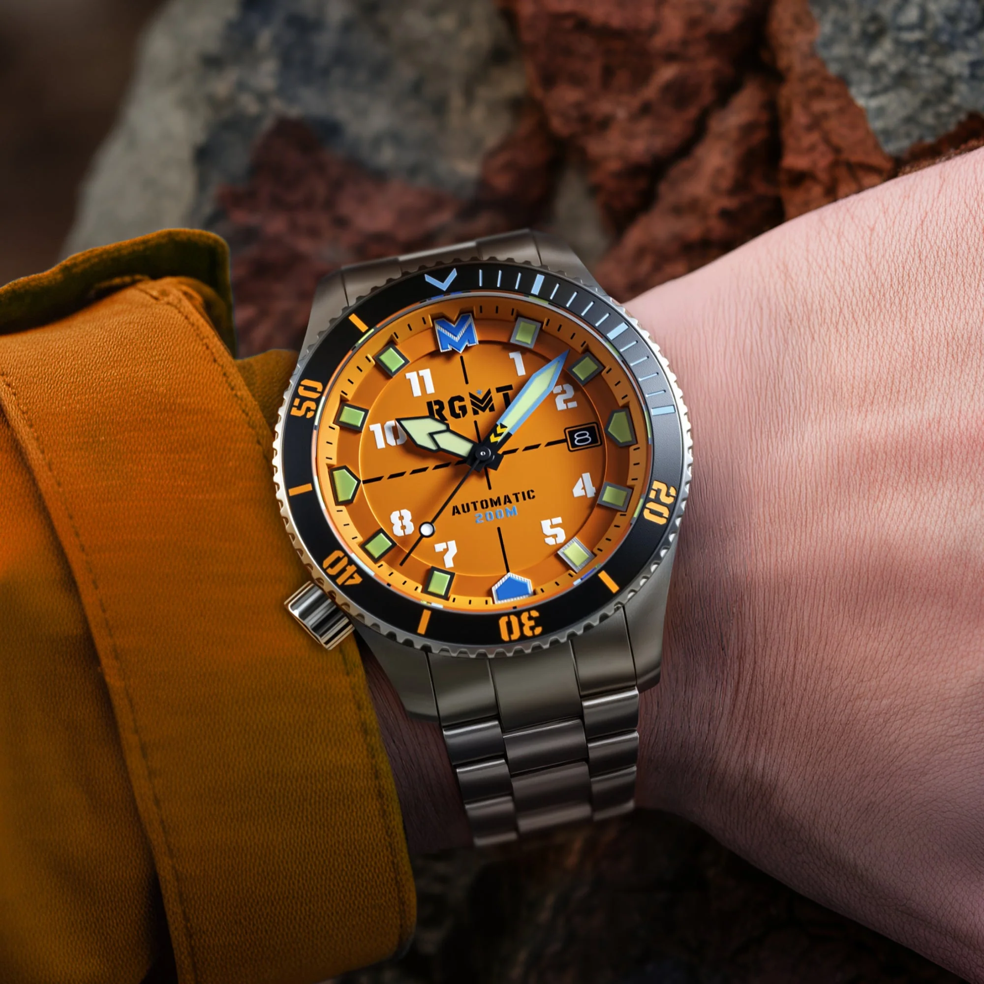 Recon Diver Automatic Orange / Stainless Steel | Orange Dial - Image 2