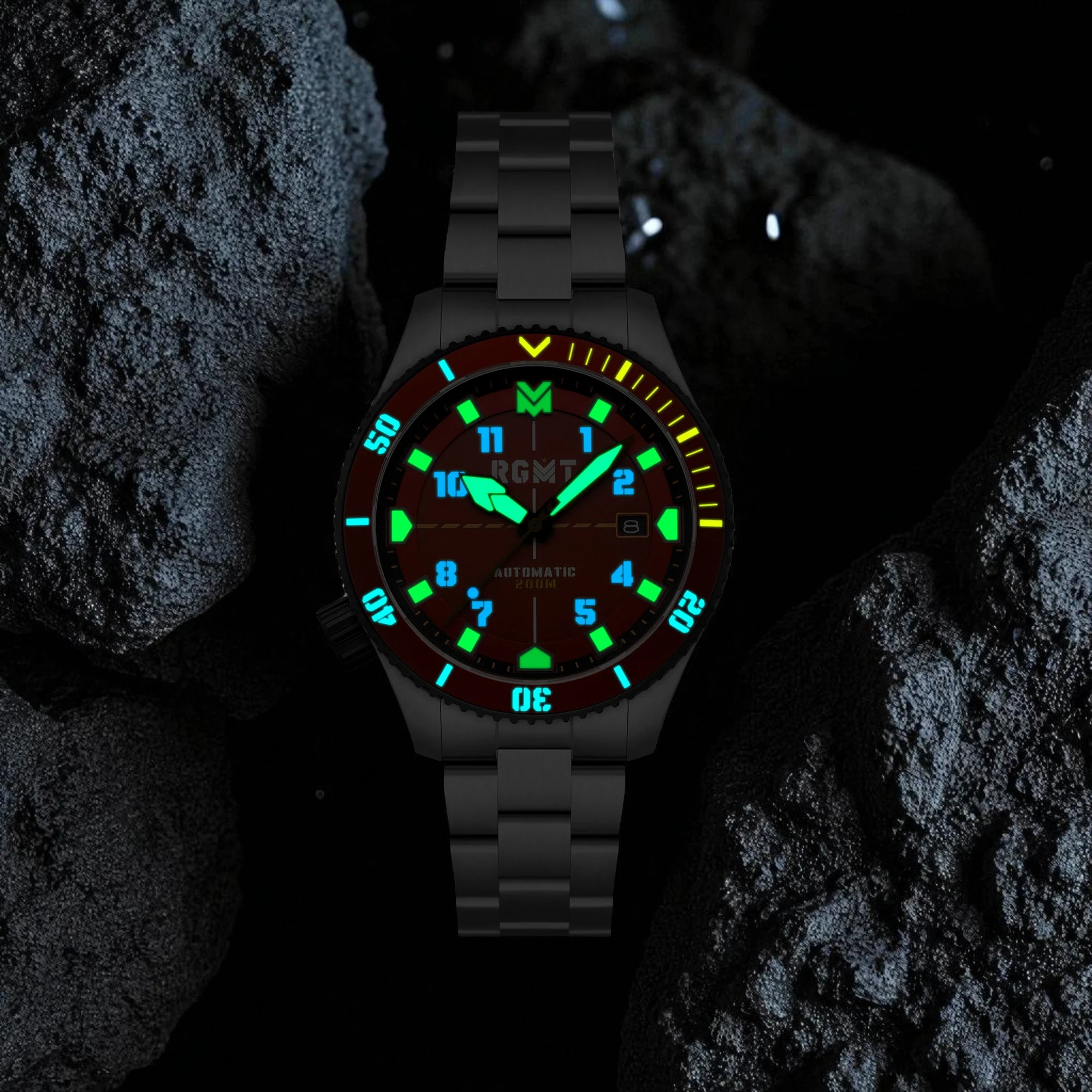 Recon Diver Automatic Red / Stainless Steel | Red Dial - Image 4