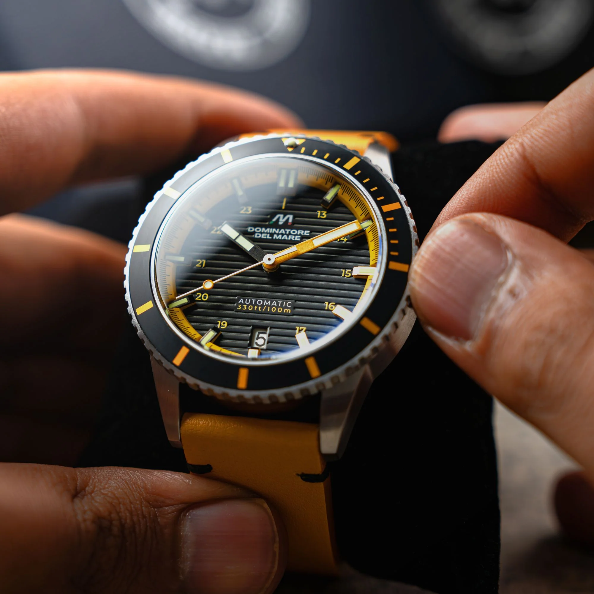 SCILLA AUTOMATIC BLACK / Leather | Black Dial - Image 2